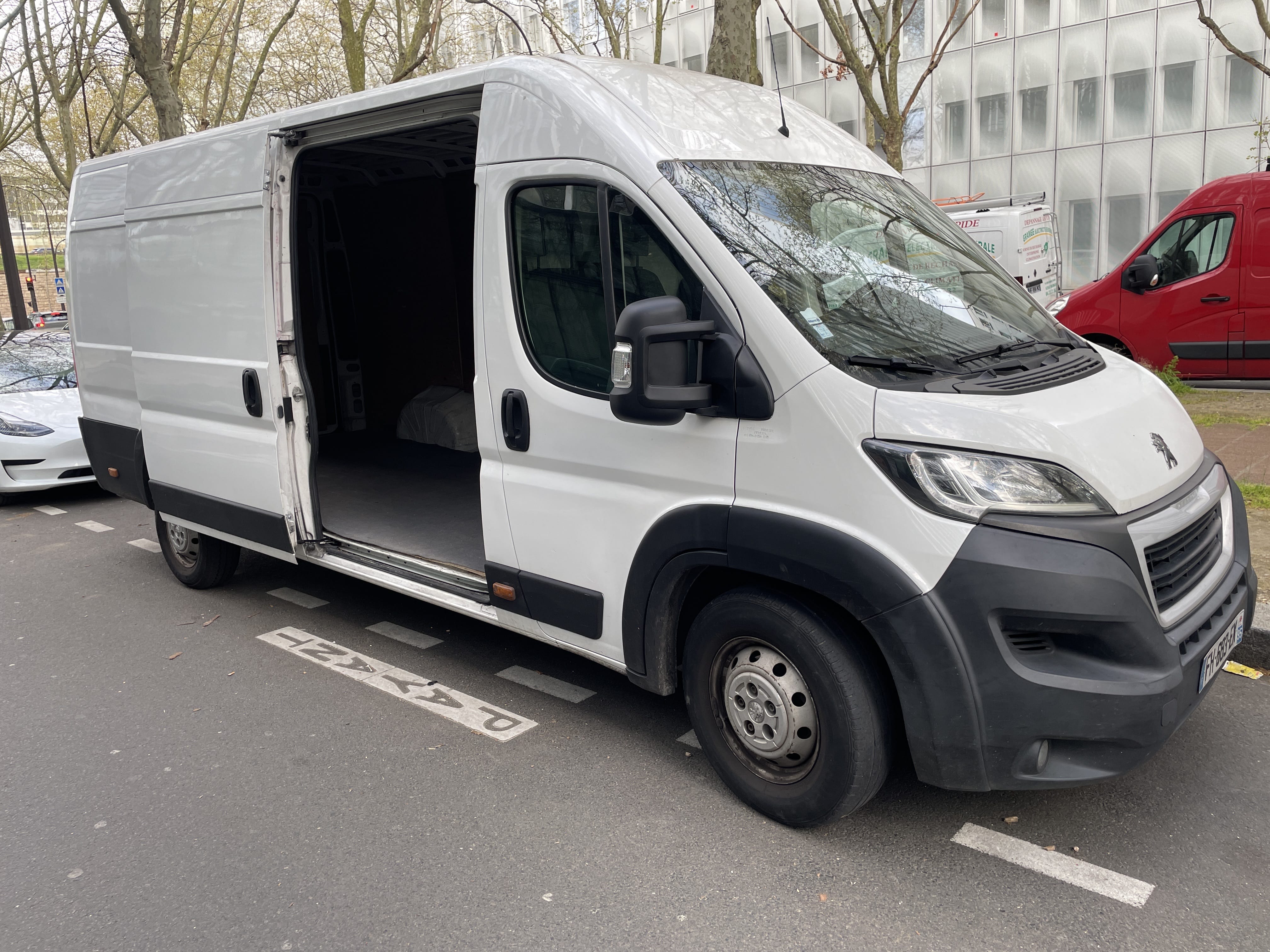 Peugeot Boxer avec Climatisation