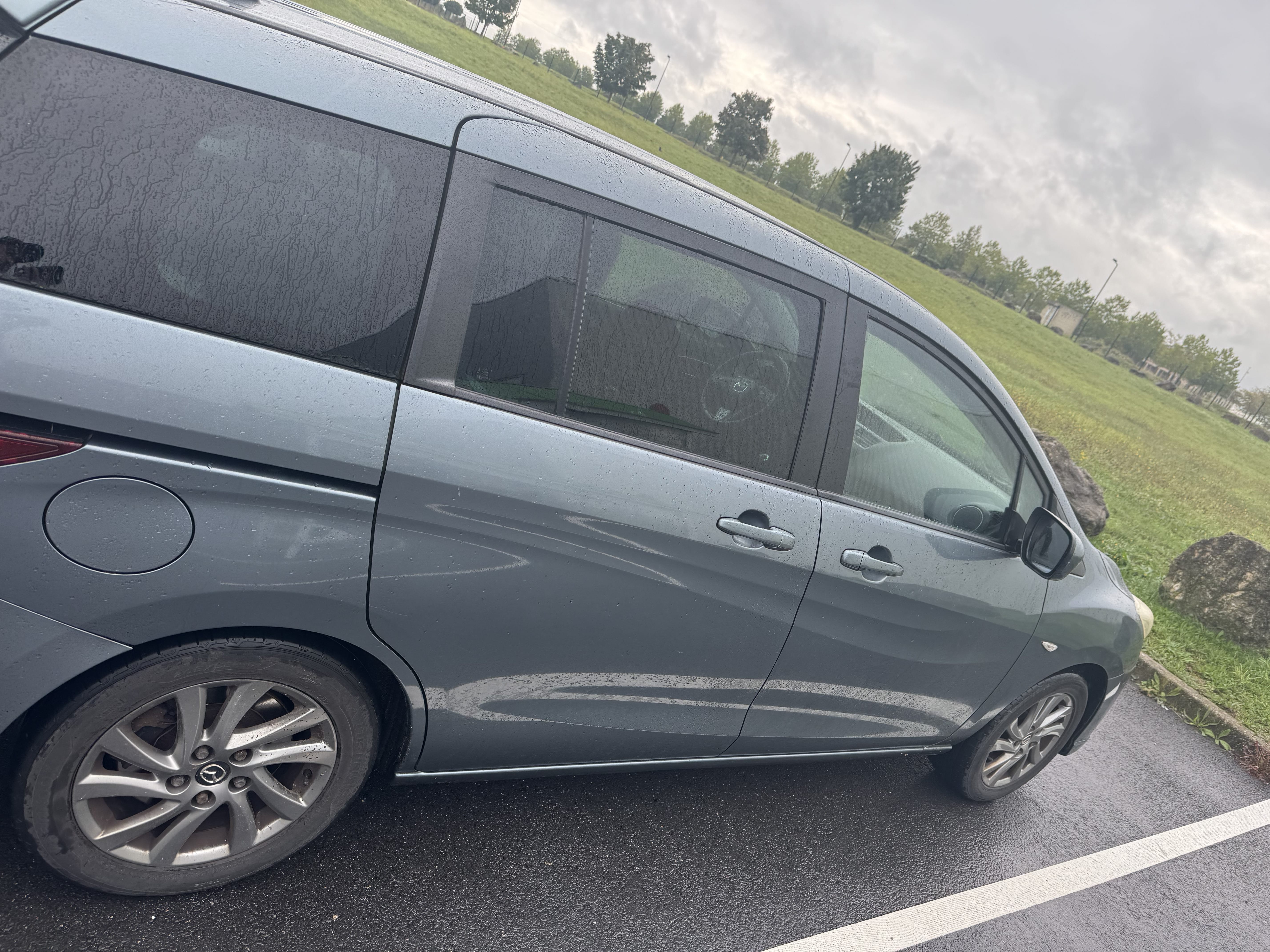 Mazda 5 avec Climatisation