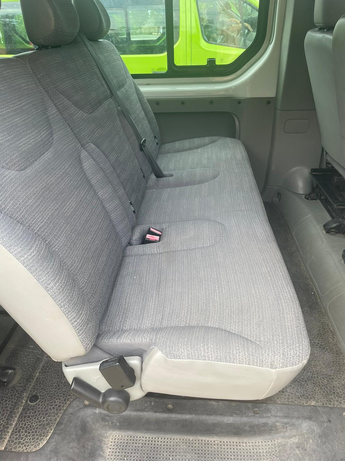 Renault Trafic Passenger avec Chaines