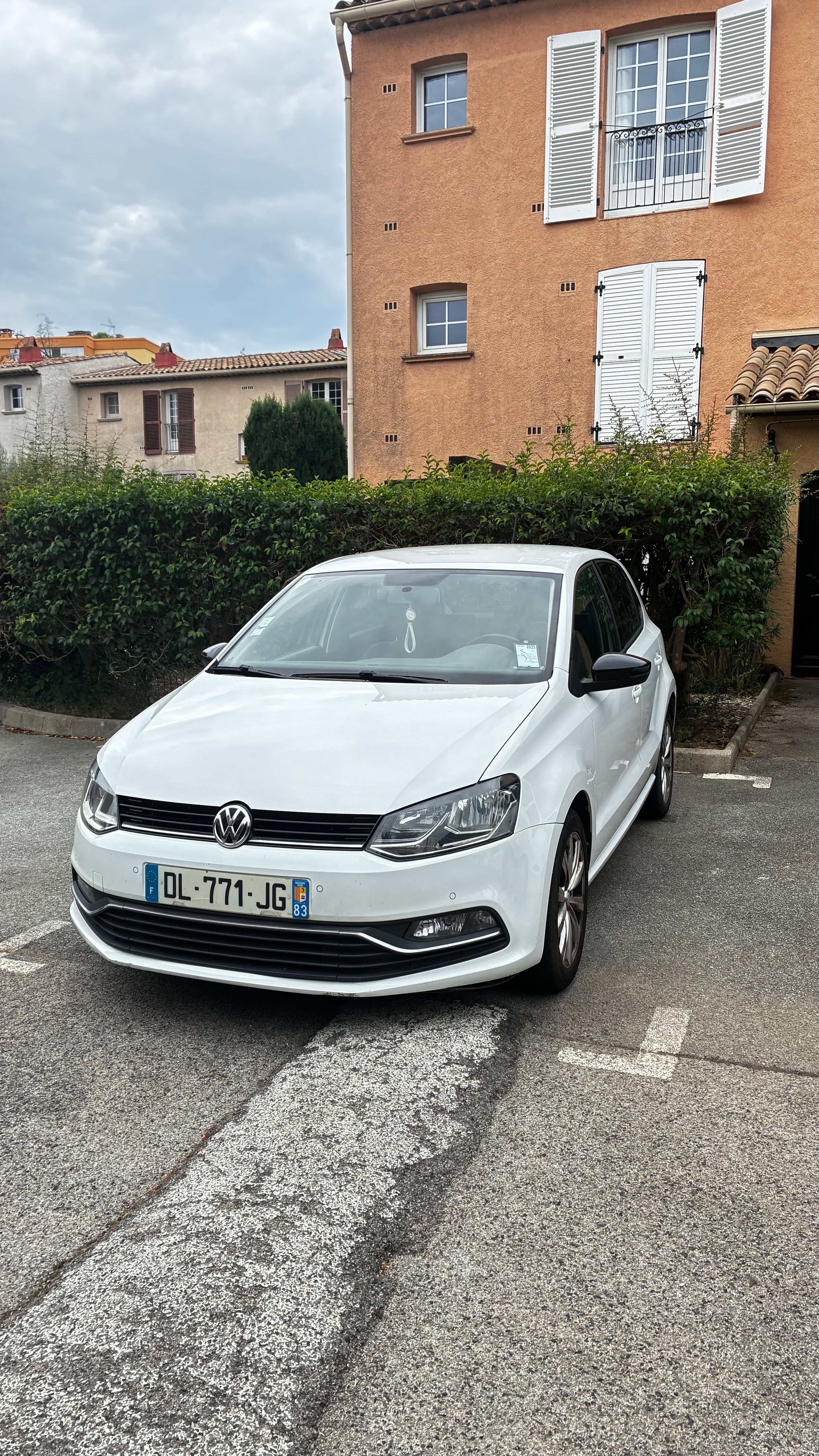 Volkswagen Polo, 2014, Essence 95