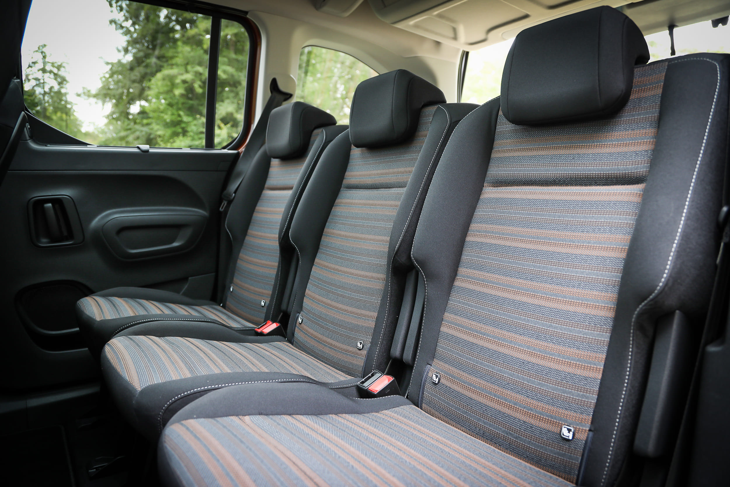 Opel Combo Life avec Siège bébé