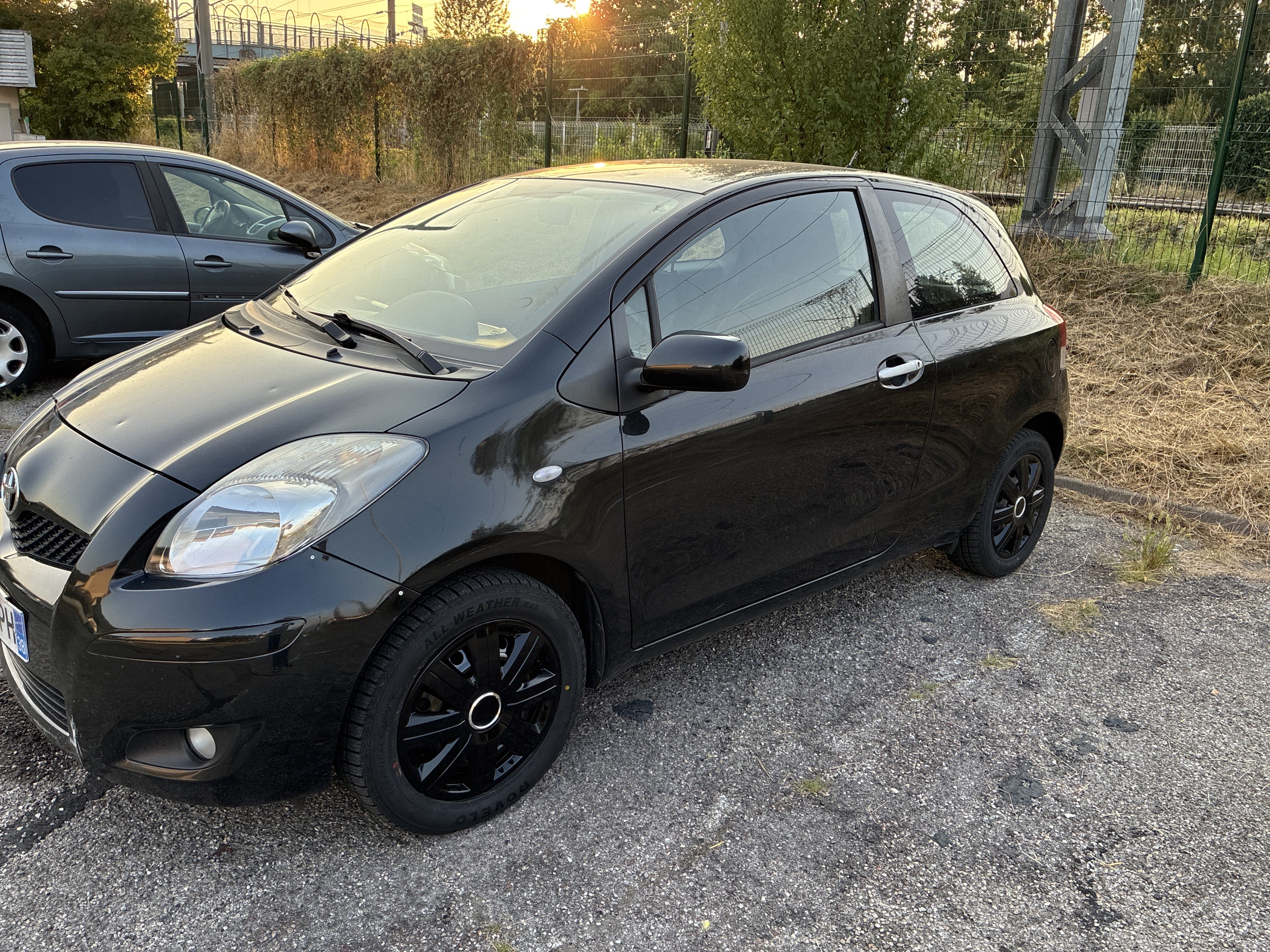 Toyota Yaris Clim - 3, 2011, Essence 95