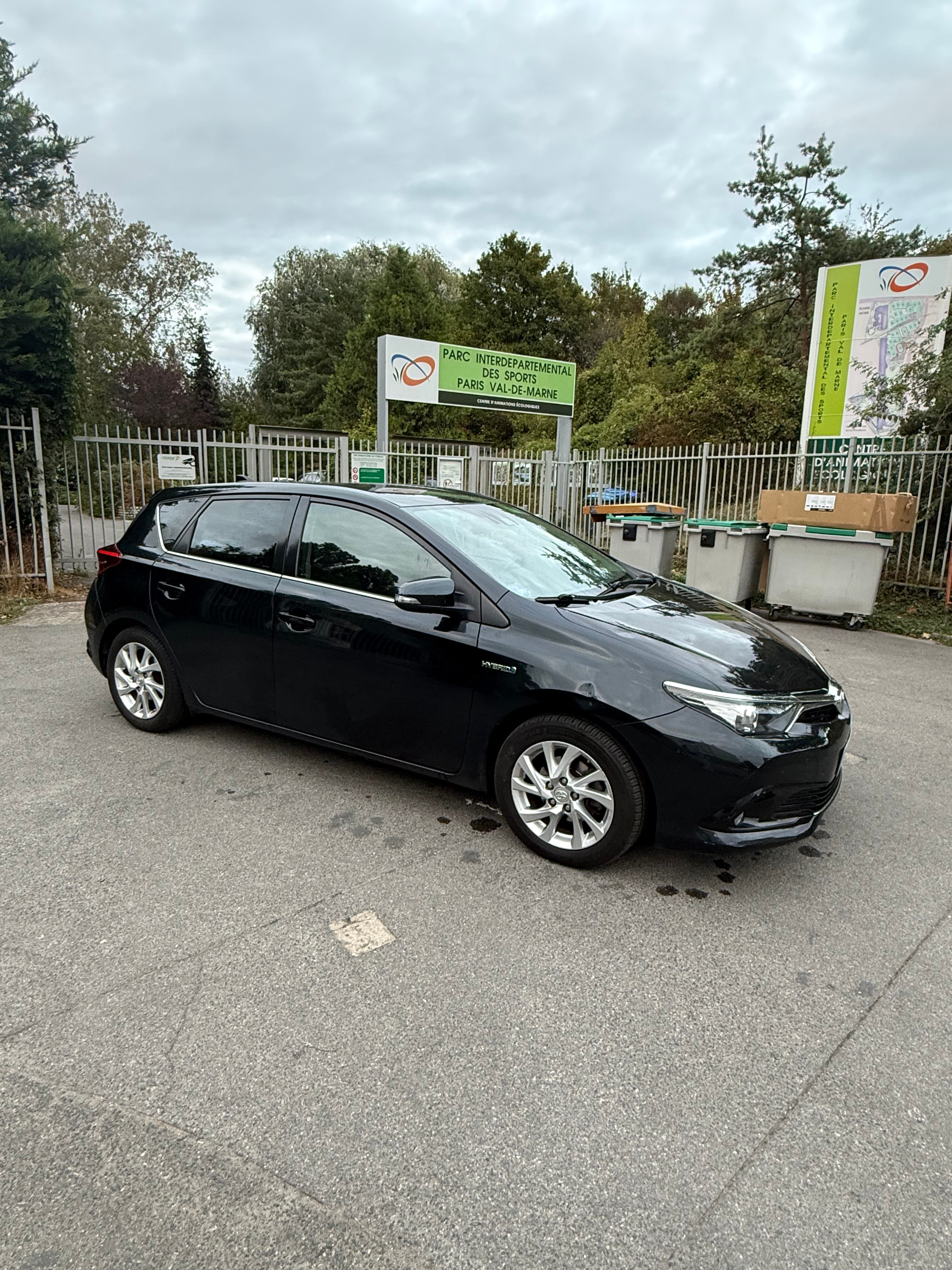 Toyota Auris Hybride avec Régulateur de vitesse