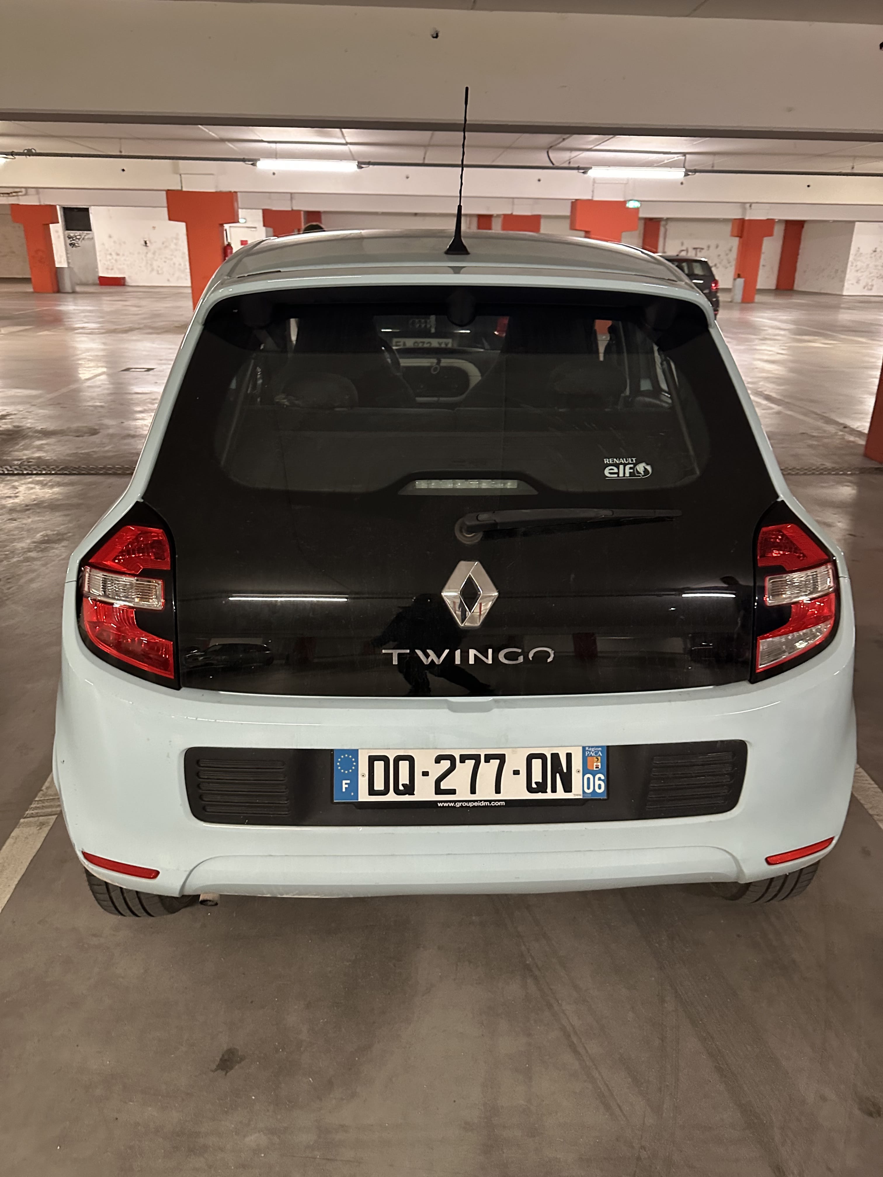 Renault Twingo III avec Régulateur de vitesse