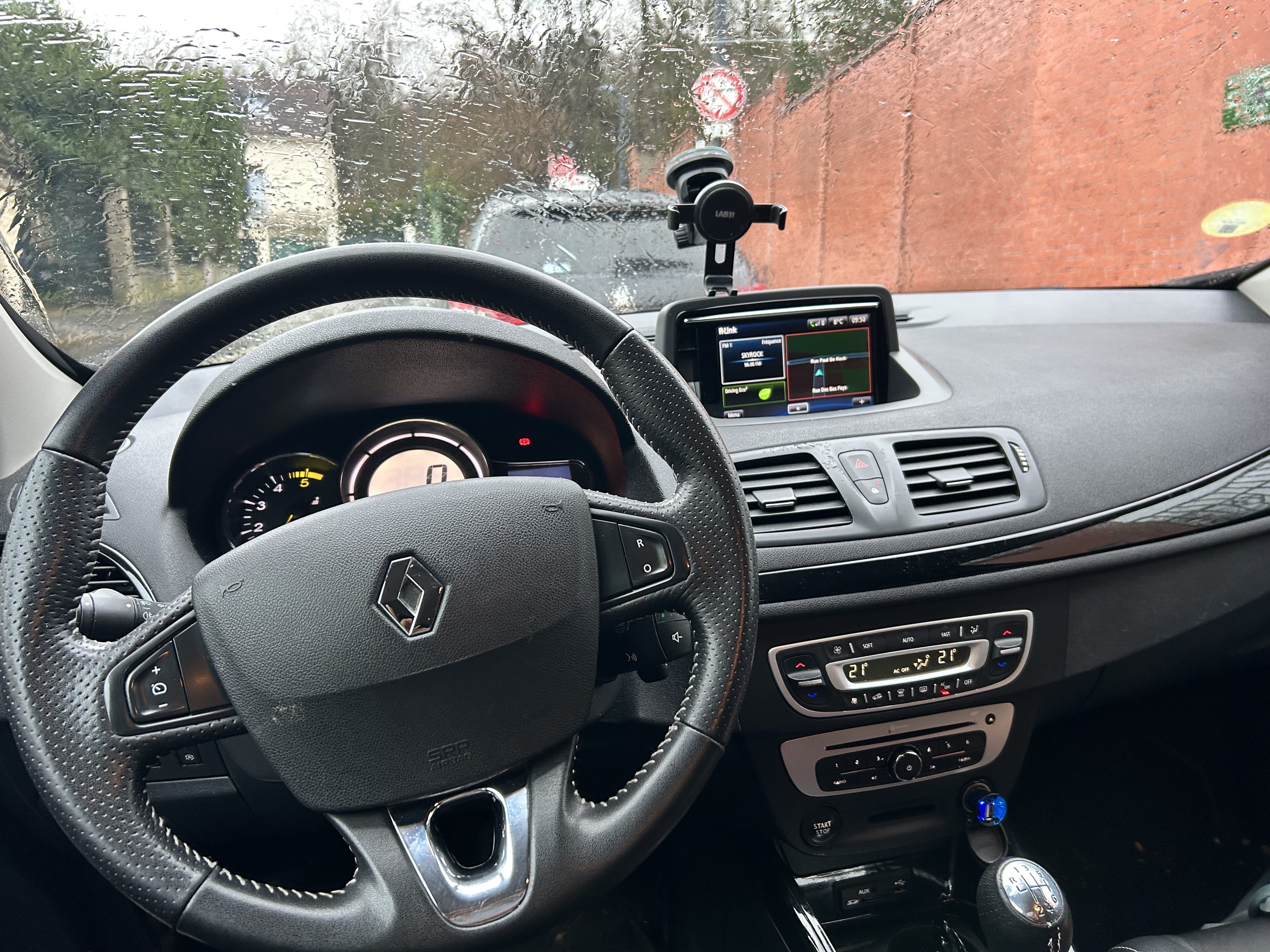 Renault Mégane avec Siège bébé