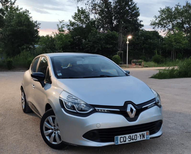 Renault Clio 0.9 TCe 90cv with Baby seat