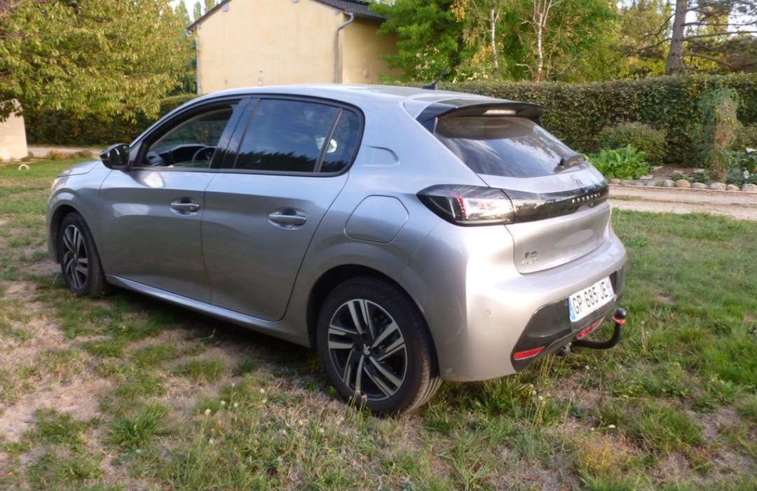 Peugeot 208 avec Climatisation