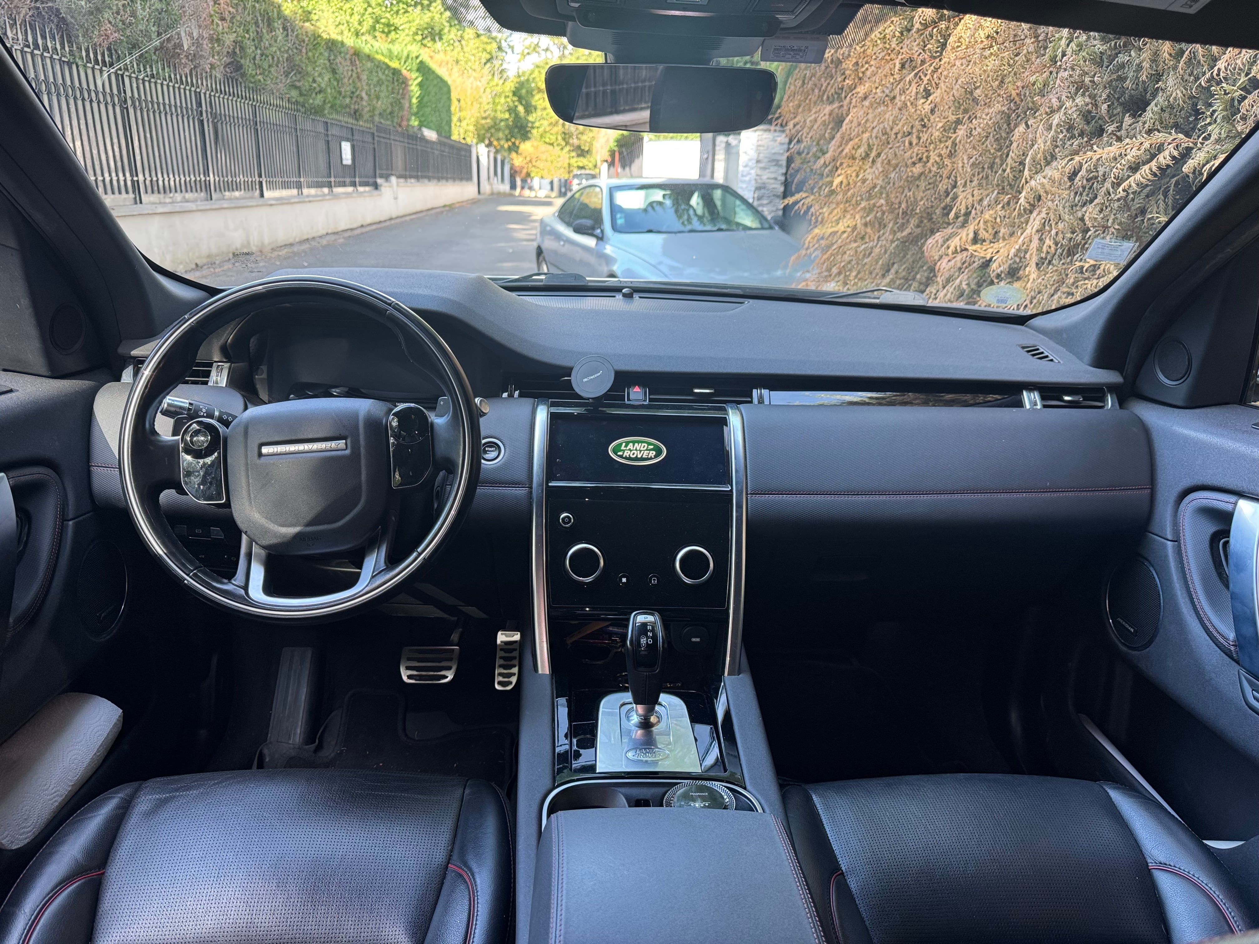 Land-Rover Discovery Sport SE avec GPS