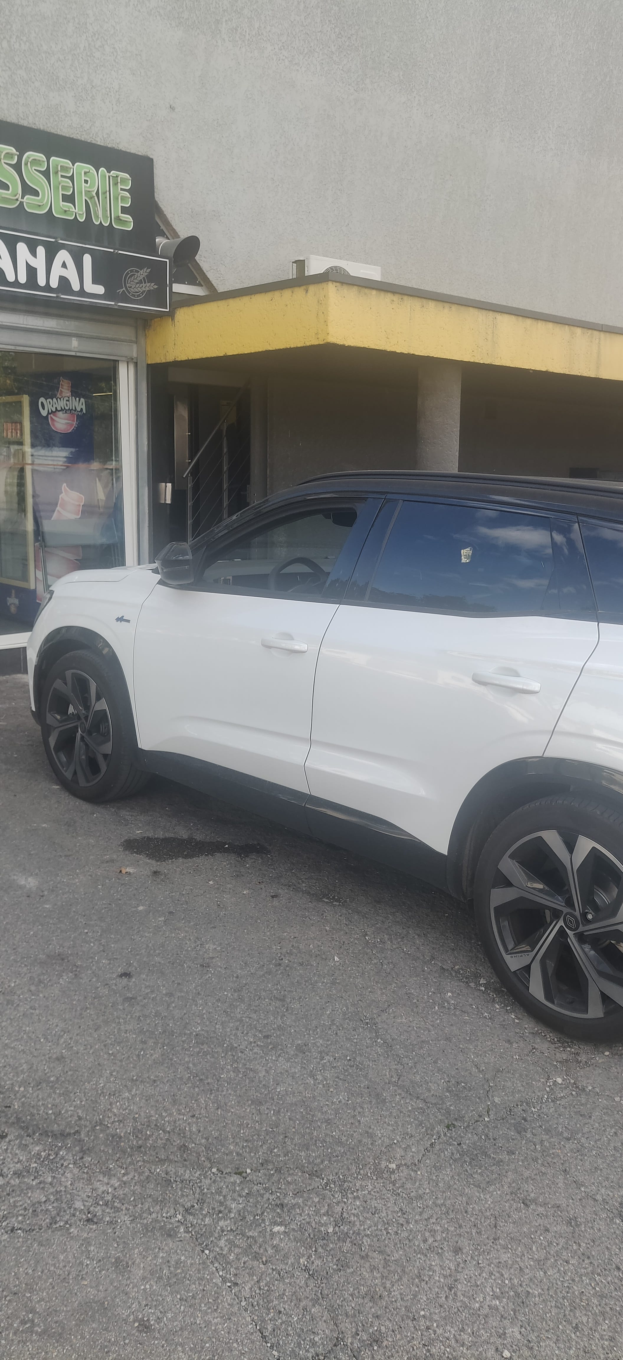 Renault Austral E-Tech full hybrid Essence avec GPS