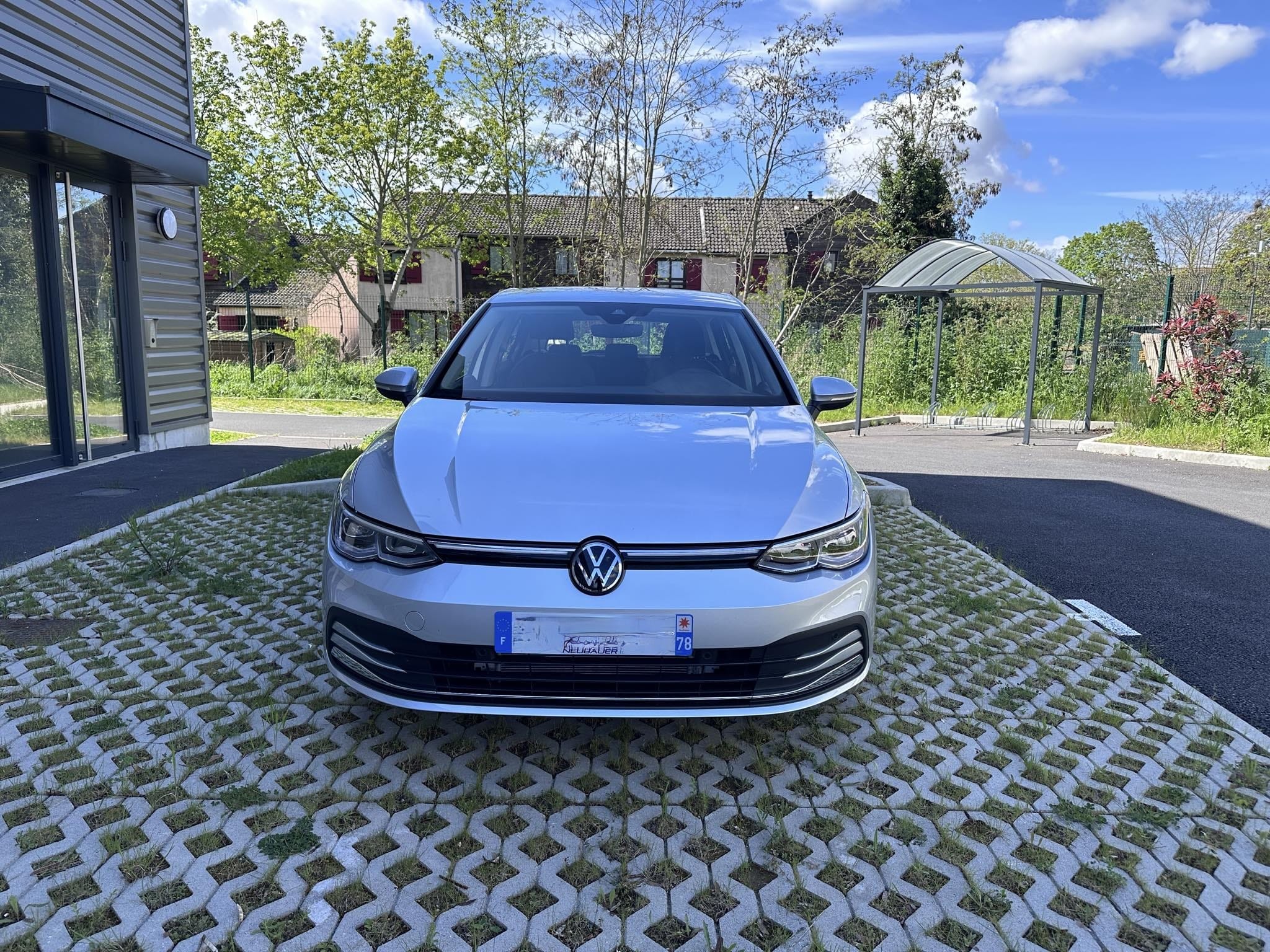 Volkswagen Golf A8 1.5 ETSI MILD HYBRID 130 CH DSG7 STYLE avec GPS