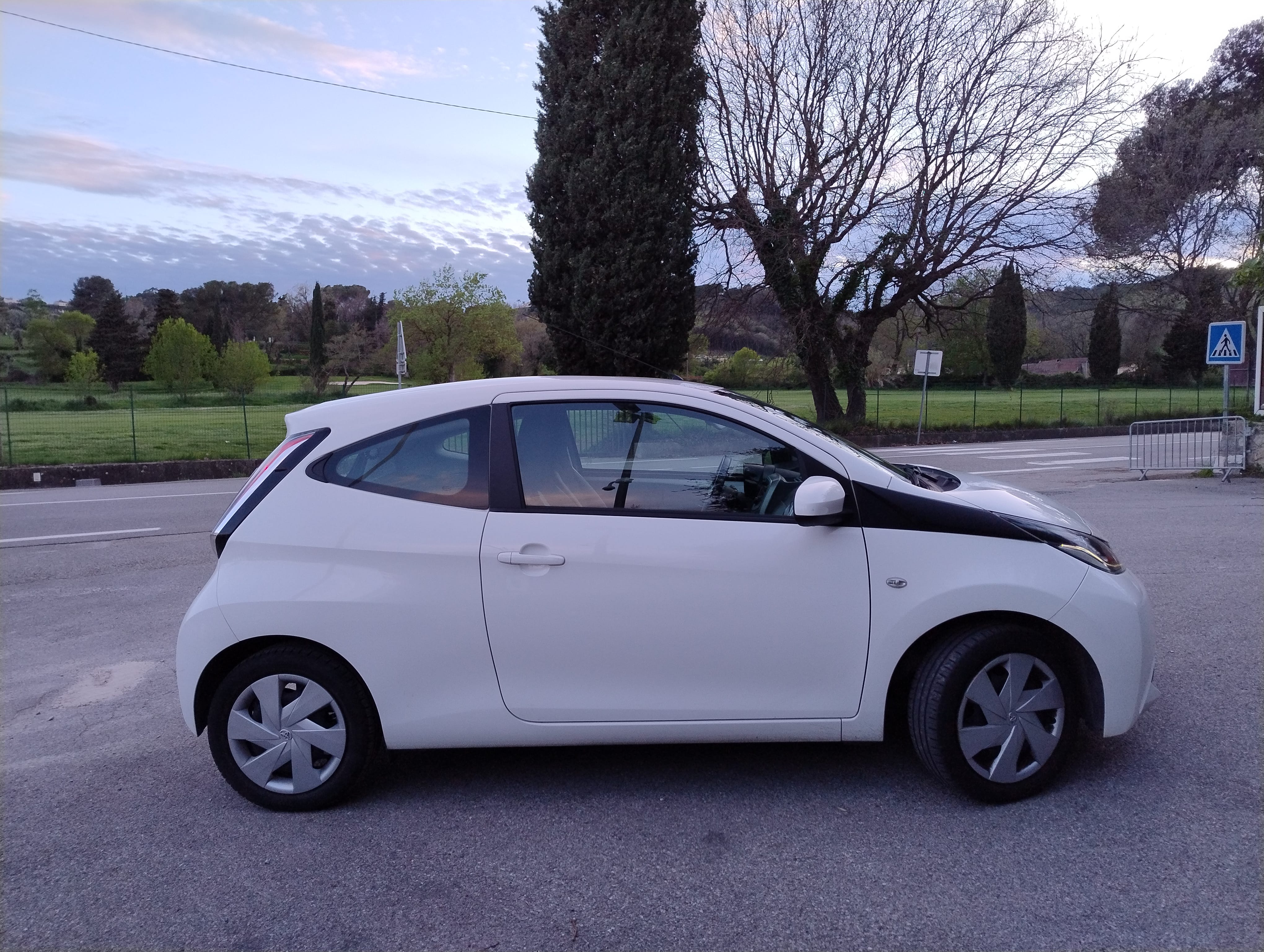 Toyota Aygo II 1.0 essence avec Entrée audio / iPod
