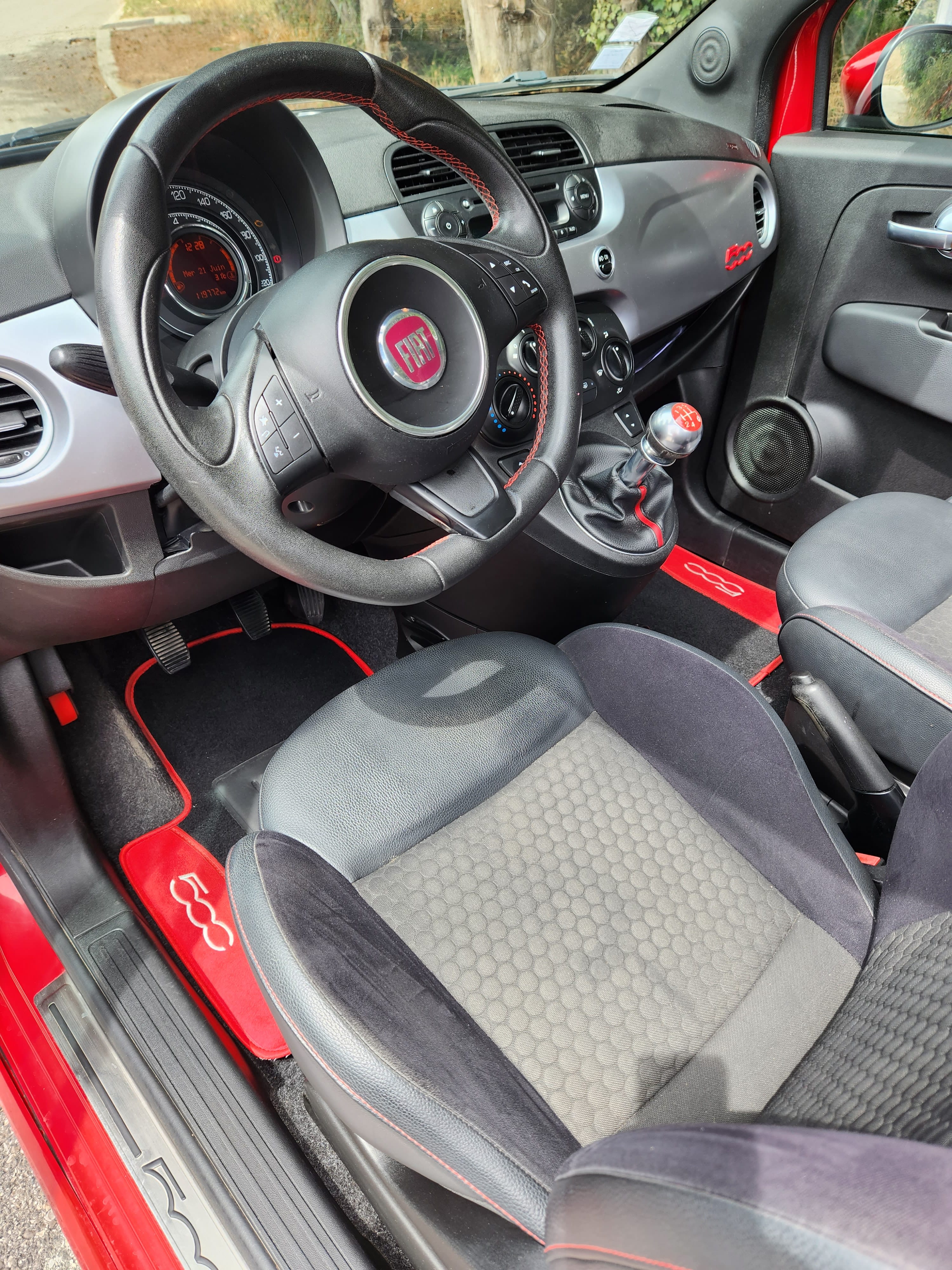 Fiat 500 C Cabriolet Pack Sport avec Audio Bluetooth