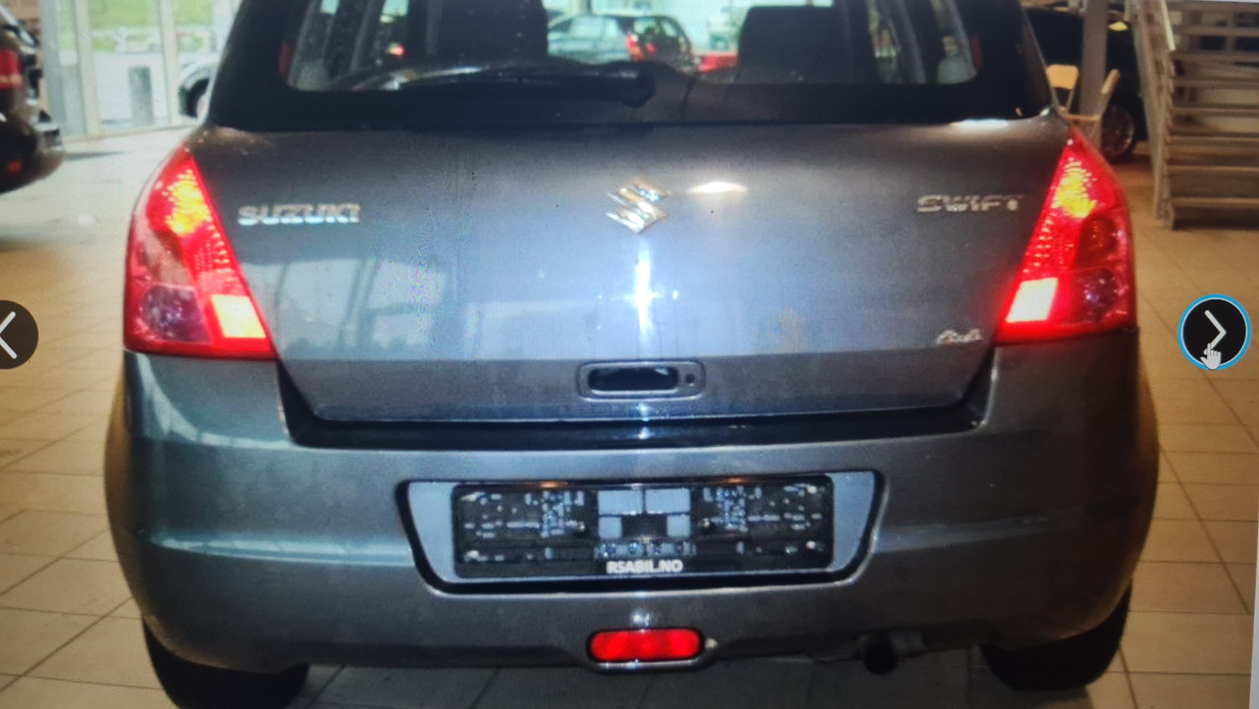Suzuki Swift 4 x 4 with Four-wheel drive