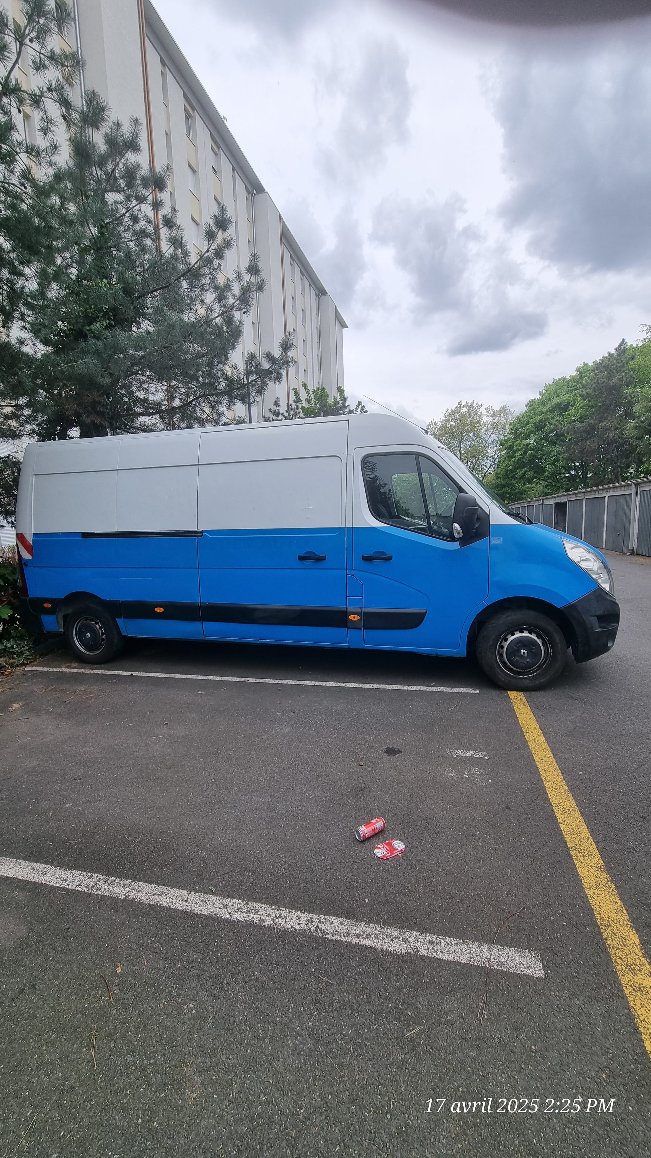 Renault Master 2.3