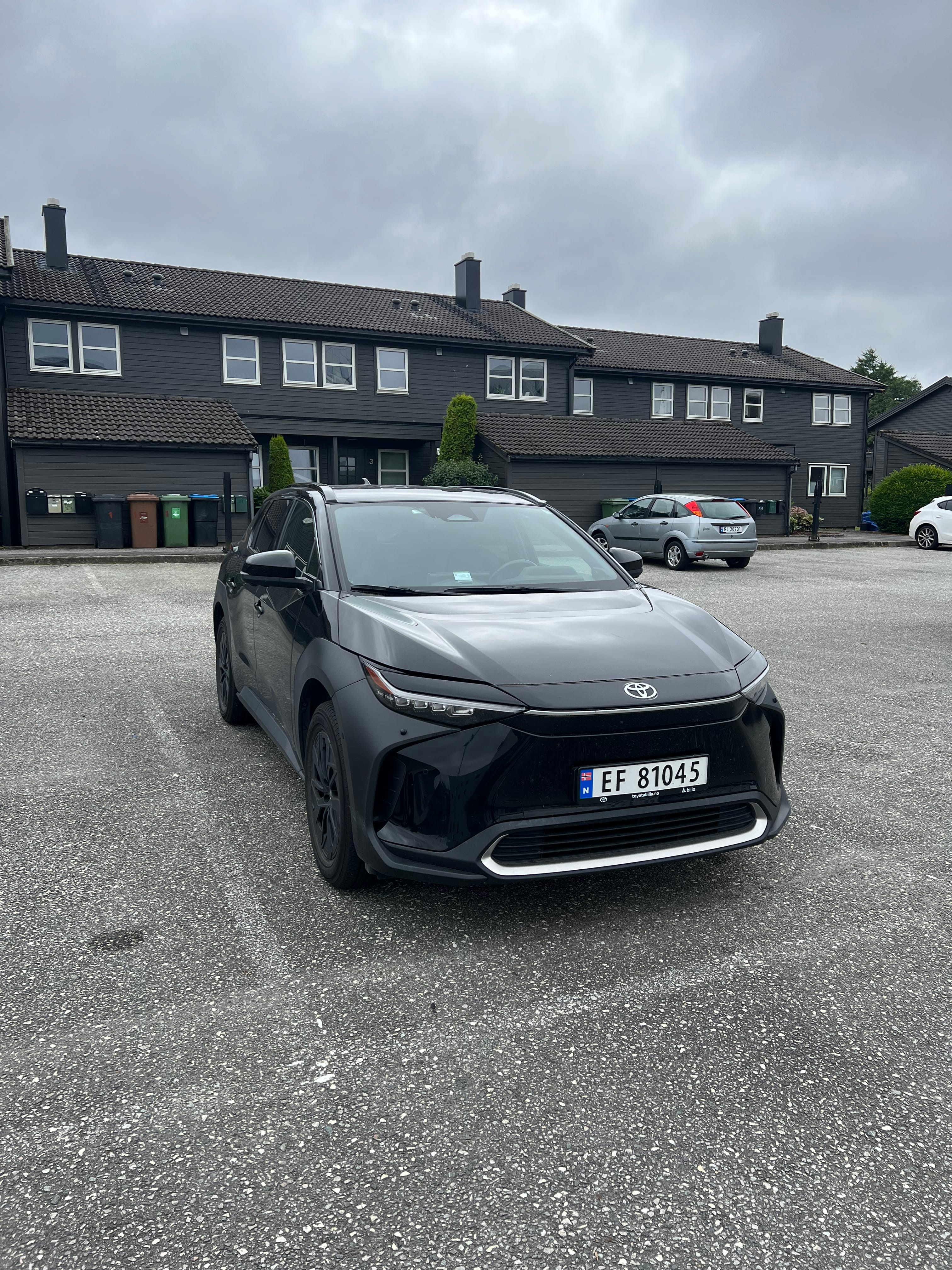 Toyota bZ4X, 2023, Elektrisk, automatisk