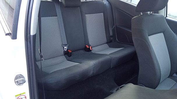 Volkswagen Polo avec Chaines