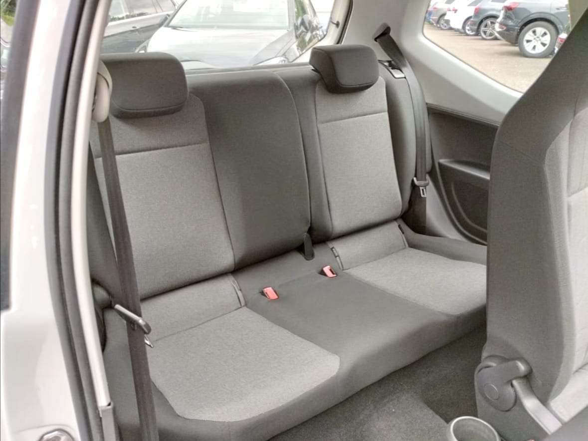 Volkswagen Up! with Car radio