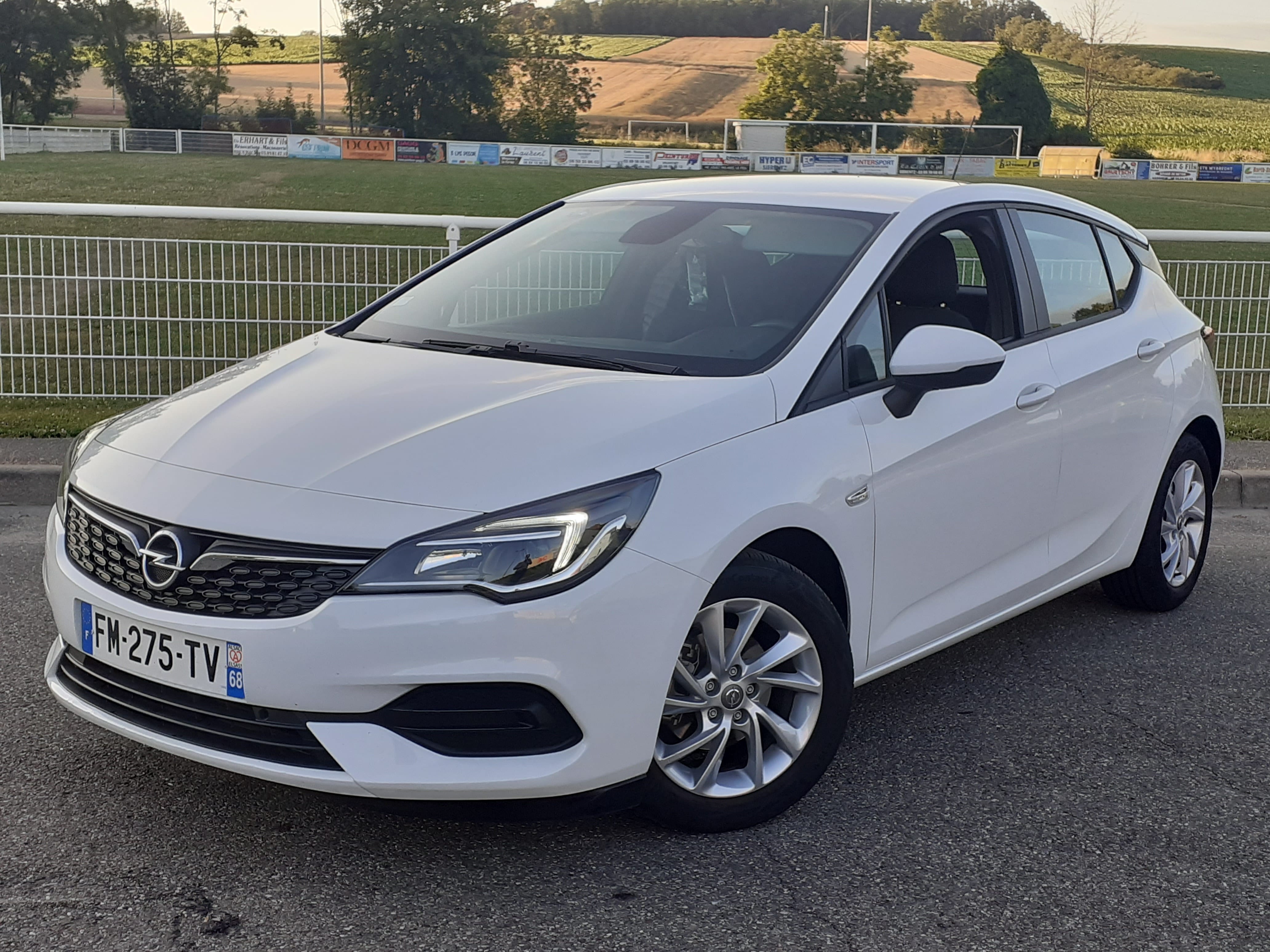 Opel Astra Turbo, vignette suisse digitale 2026, manuelle 6 vitesses, 2019, Essence 95