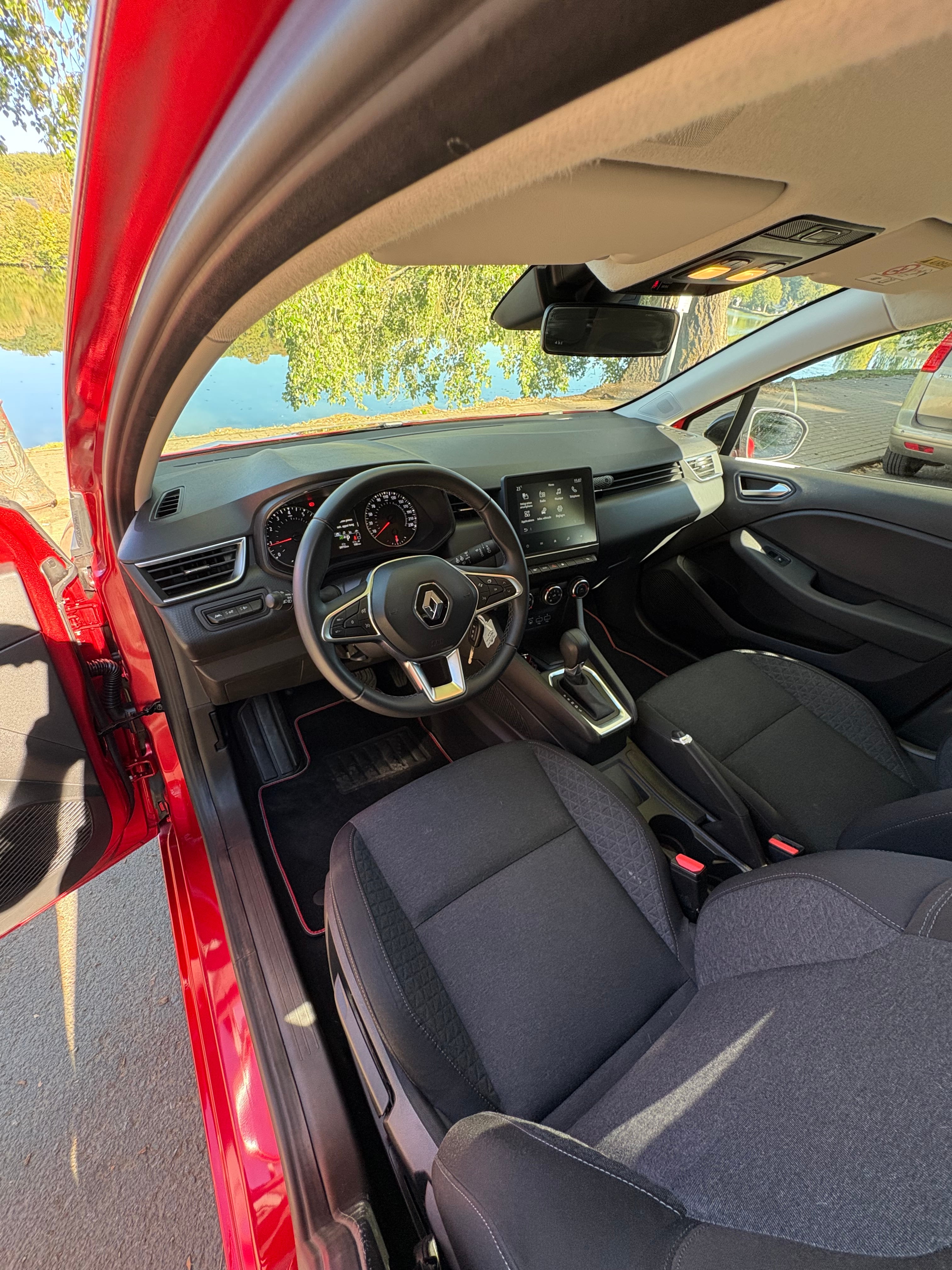 Renault Clio met Apple CarPlay