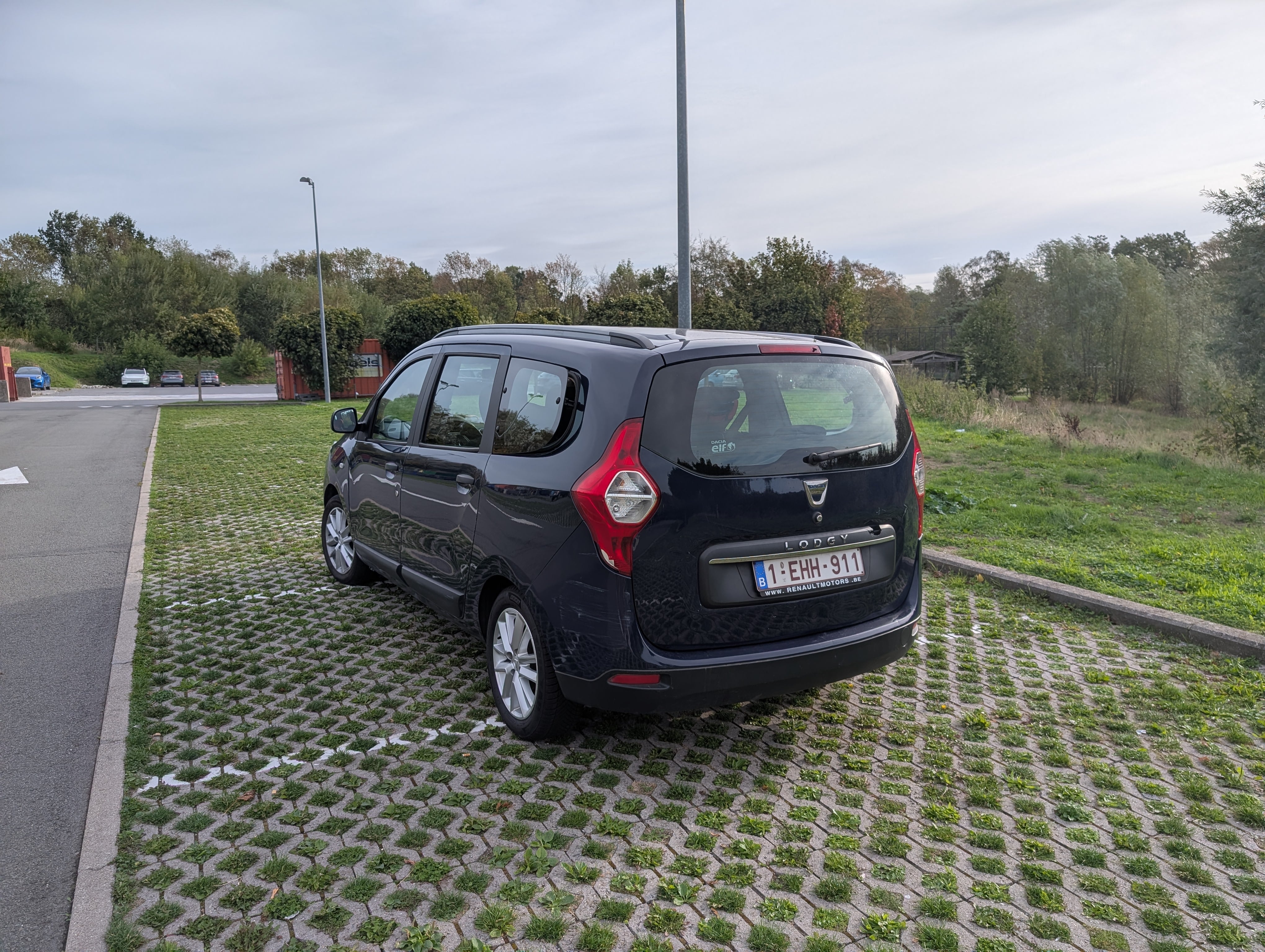 Dacia Lodgy met GPS