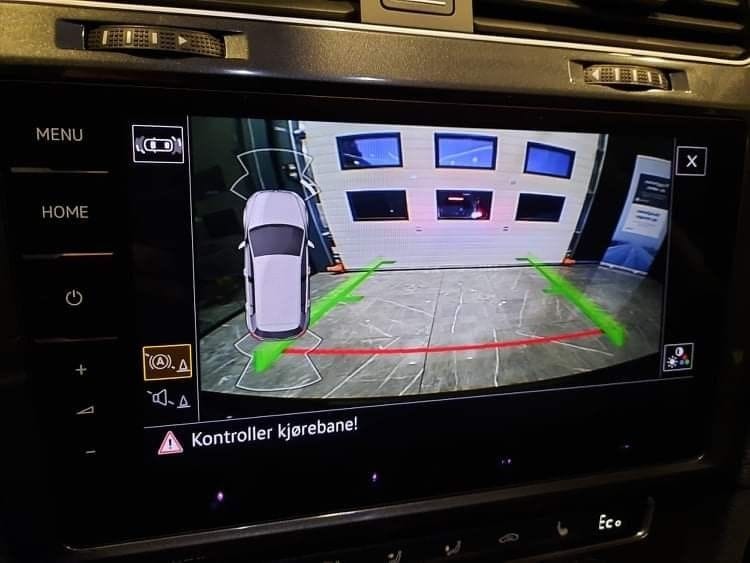 Volkswagen e-Golf med Babysete
