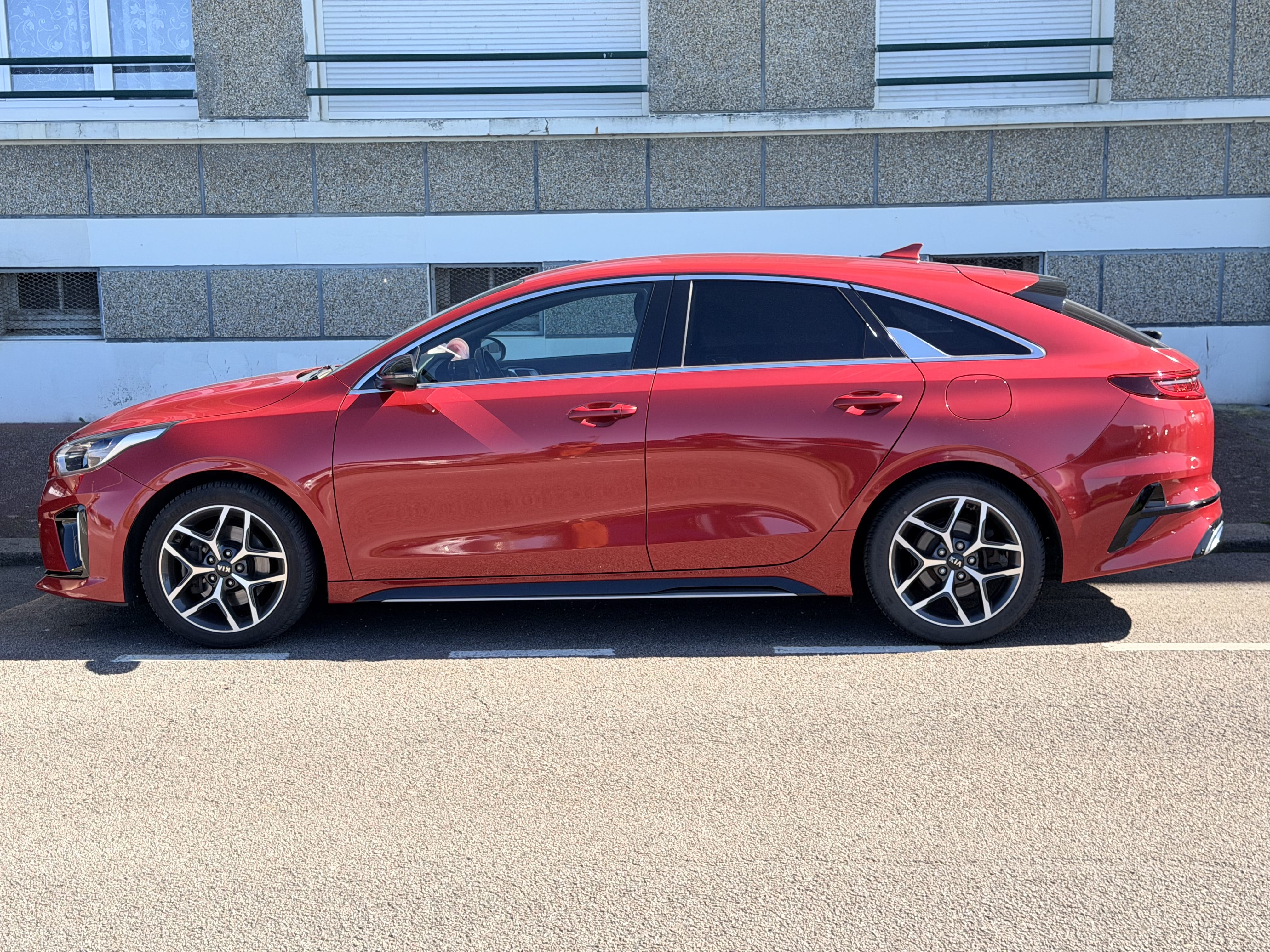 Kia Pro Cee'd, 2021, Essence 95, automatique