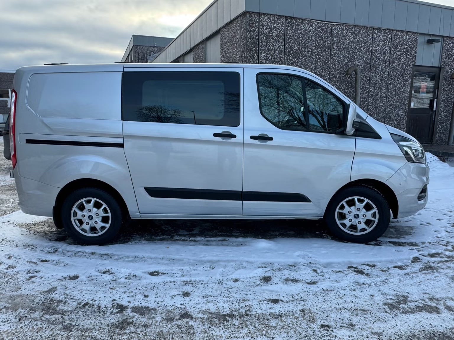 Ford Transit Custom Varebil med Aircondition