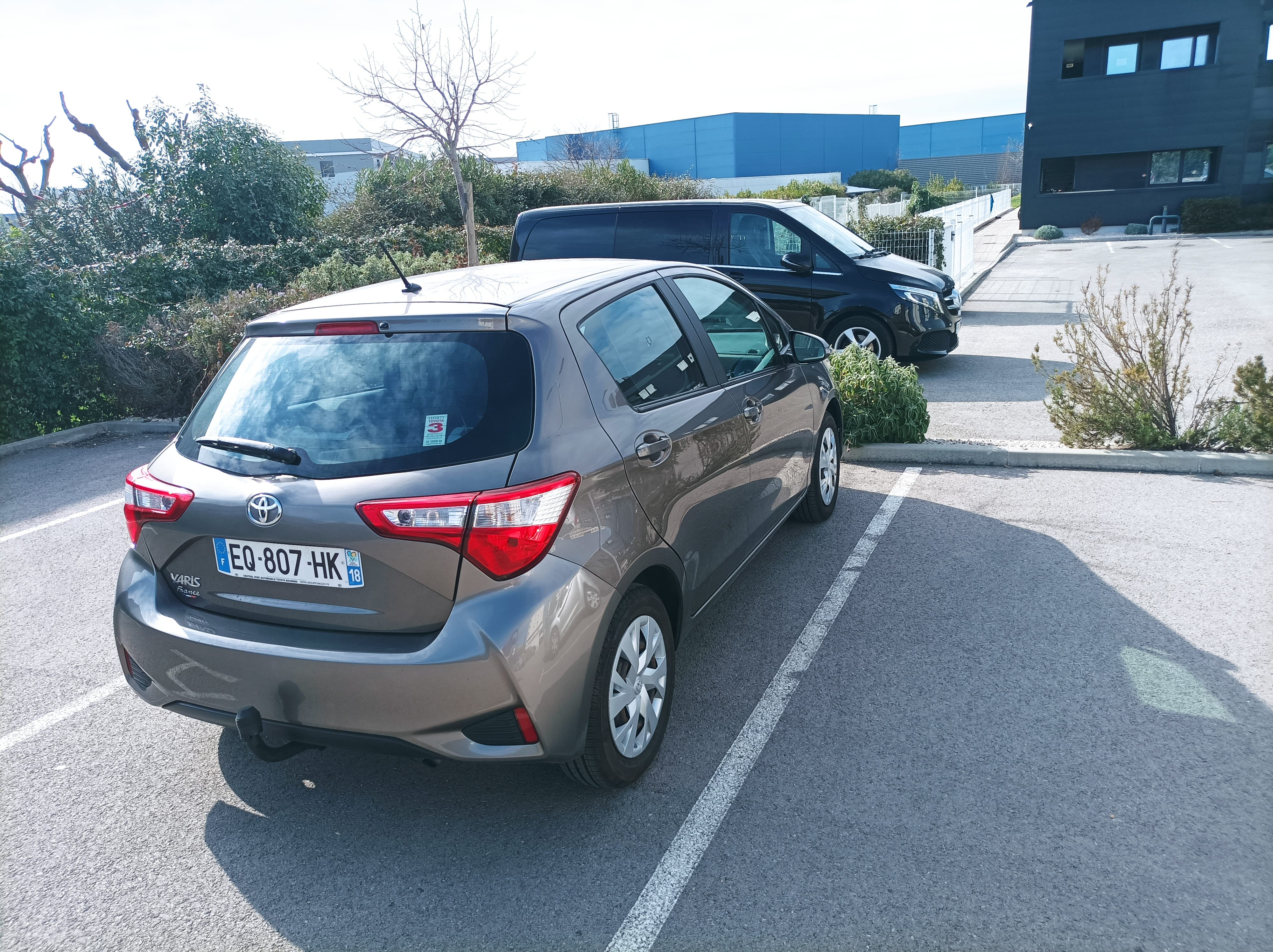 Toyota Yaris avec Siège bébé
