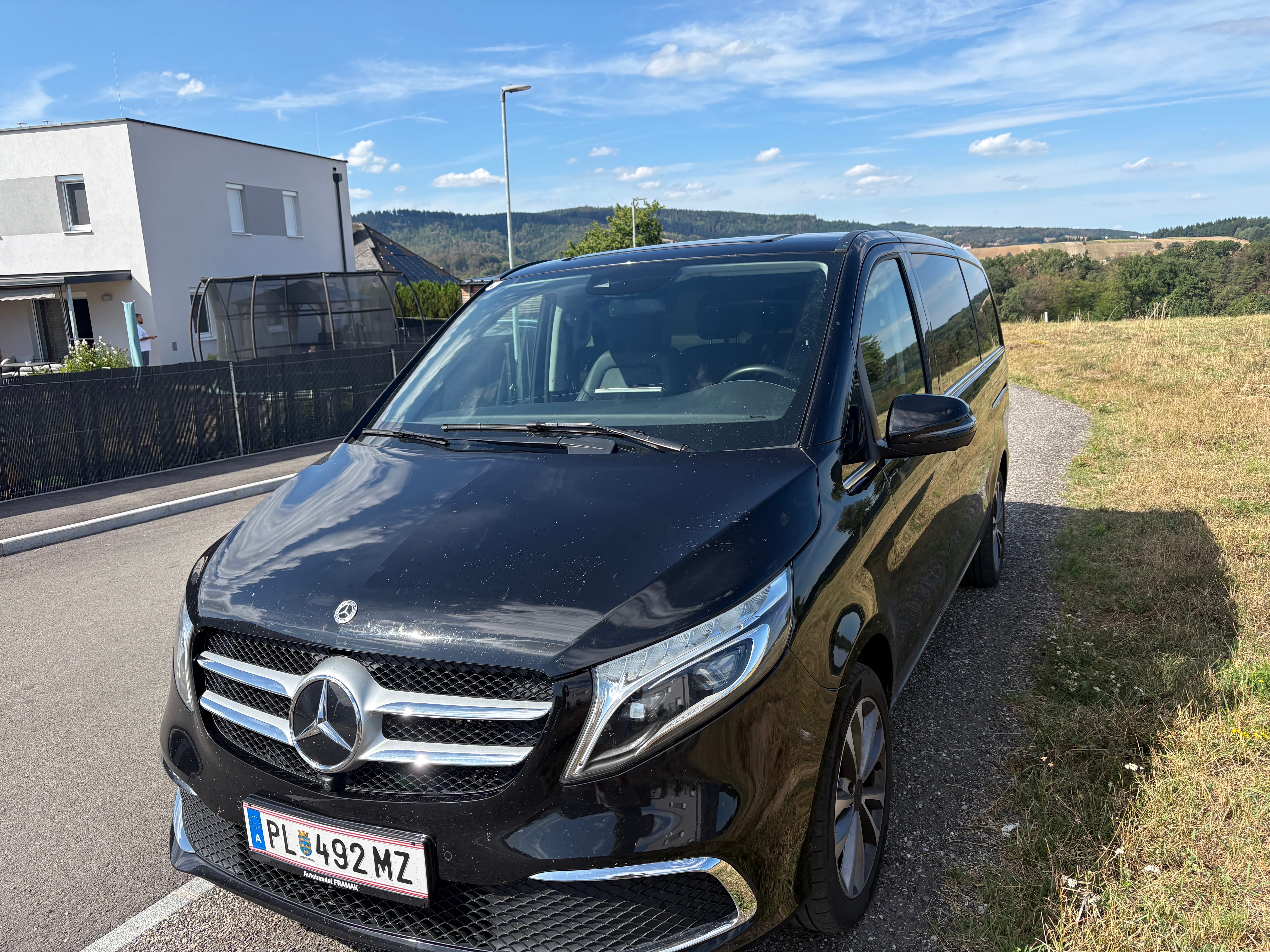 Mercedes-Benz V-Klasse 300d, 2022, Diesel, Automatik, 6 Sitze