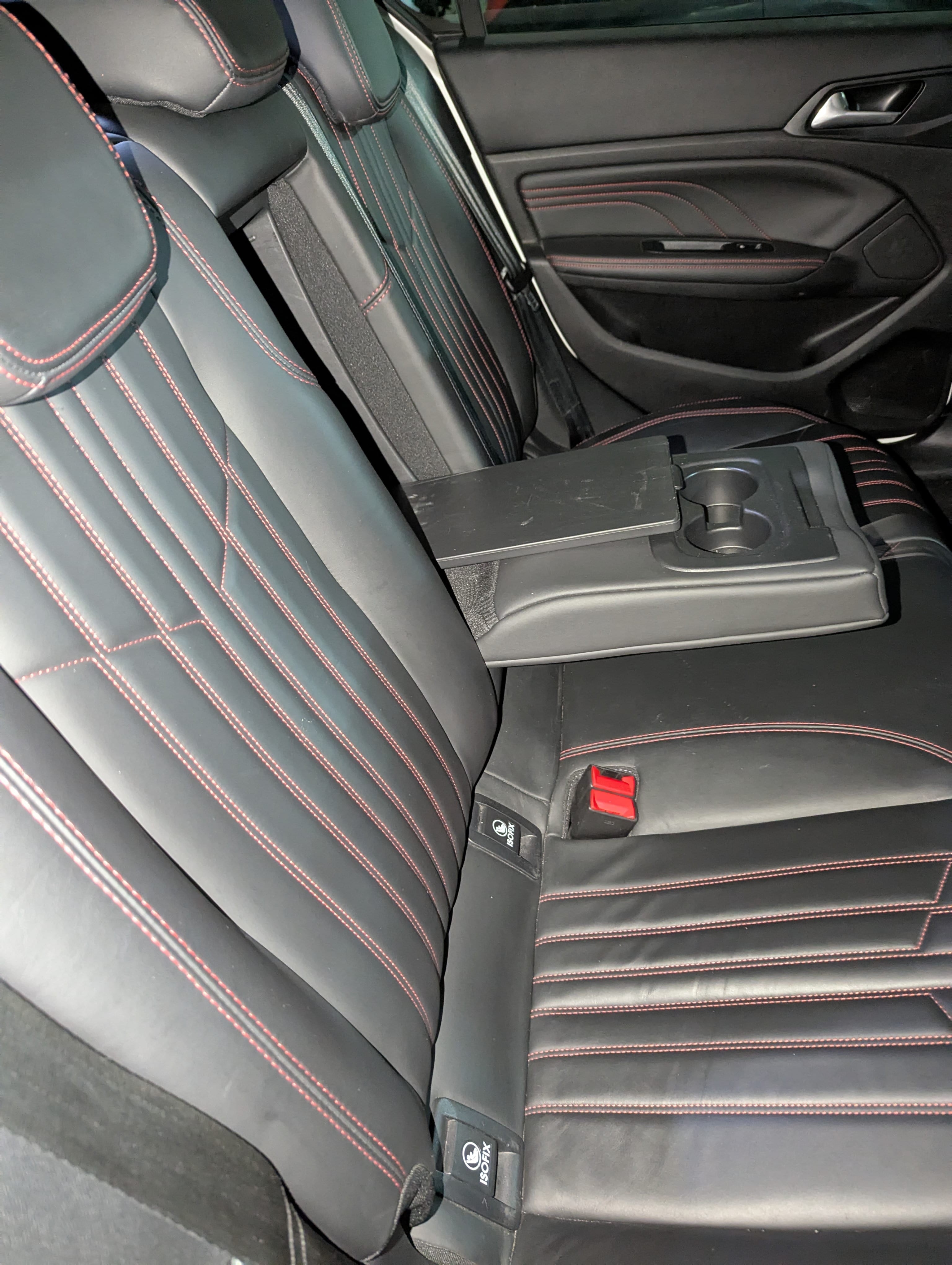 Peugeot 308 GT avec Android Auto