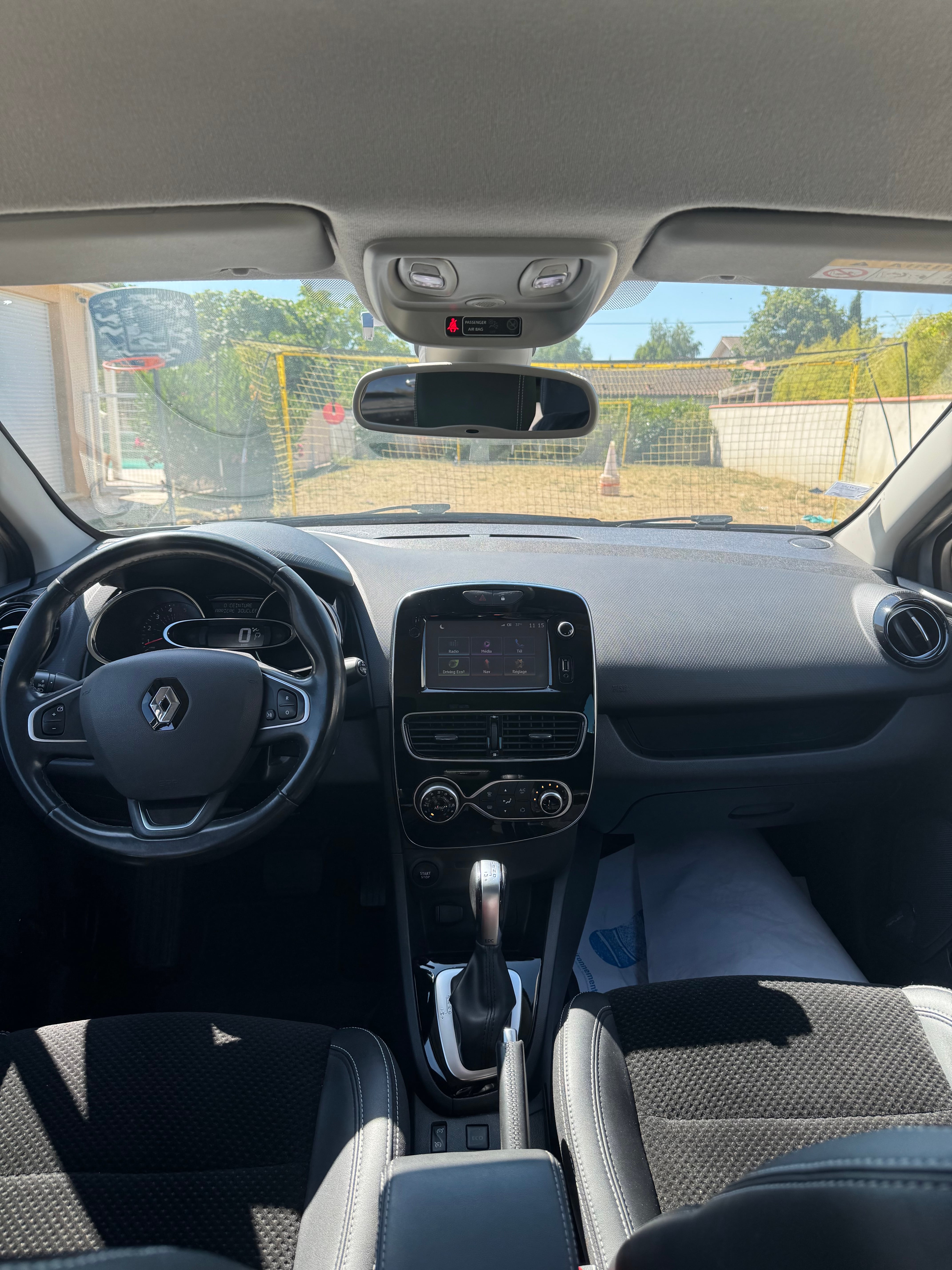 Renault Clio avec Régulateur de vitesse