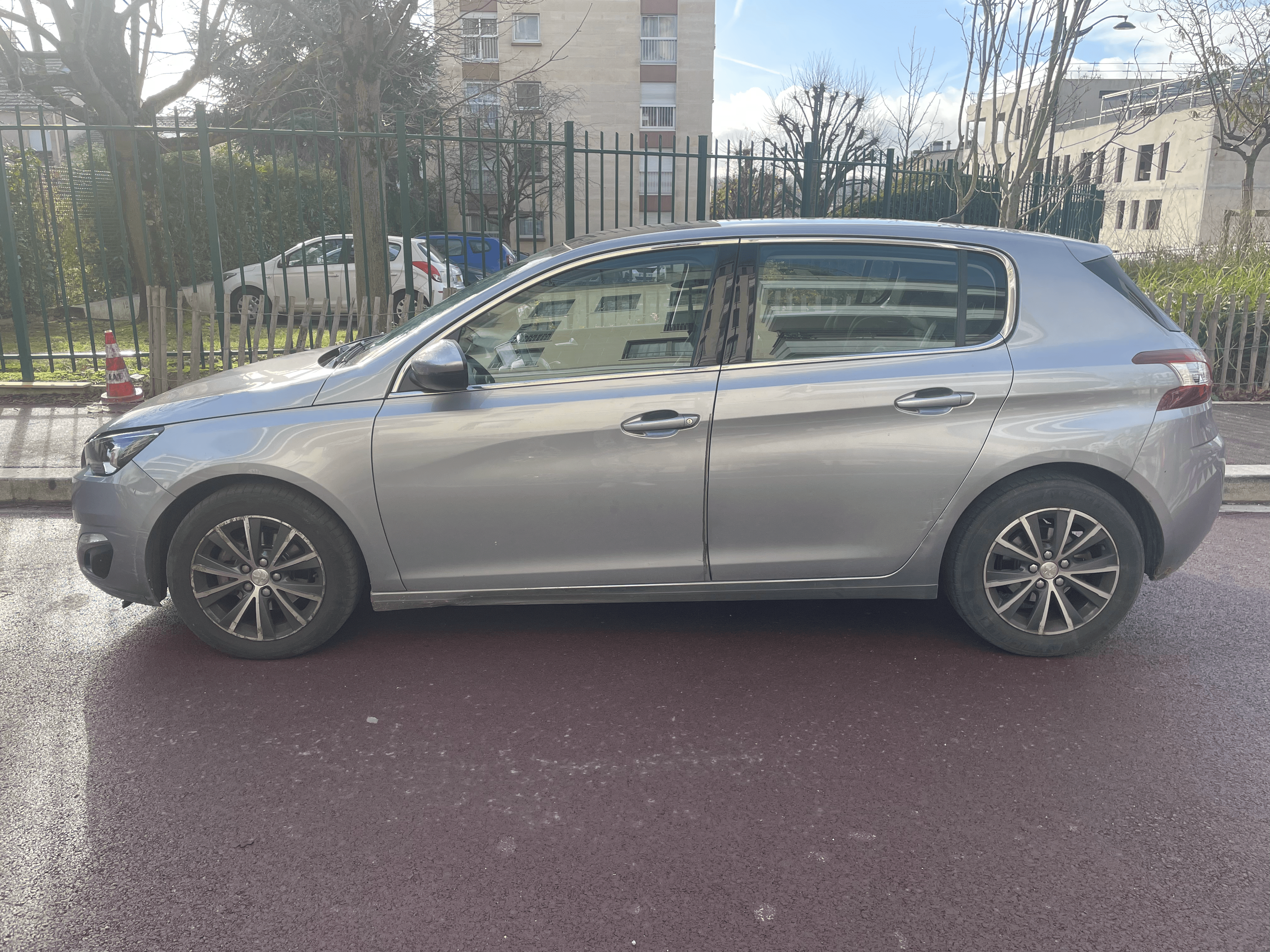 Peugeot 308 1.6 Allure EAT6 avec Climatisation
