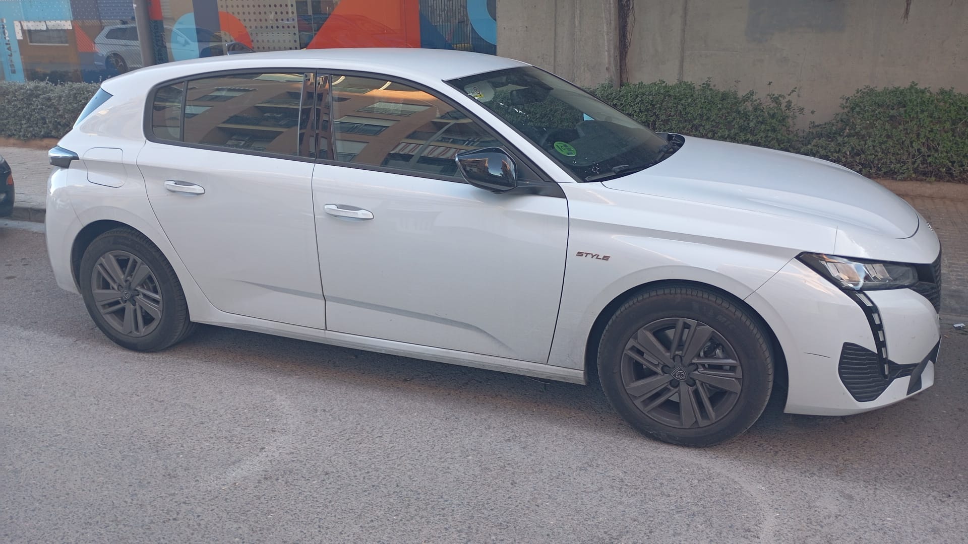 Peugeot 308 con Aire acondicionado