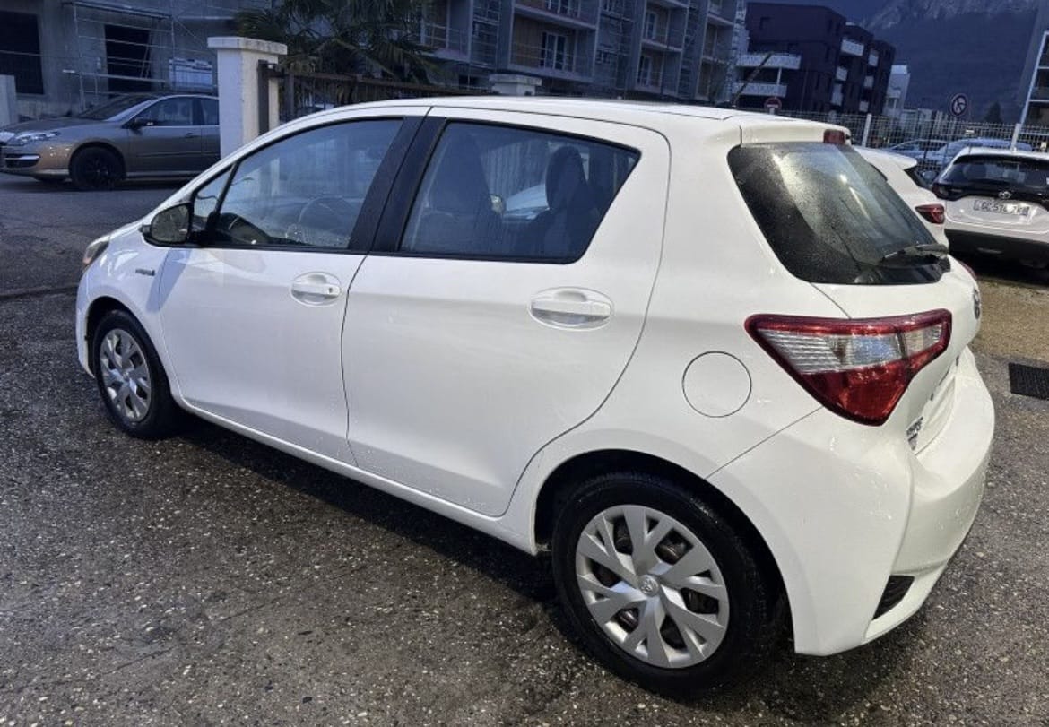 Toyota Yaris avec Climatisation