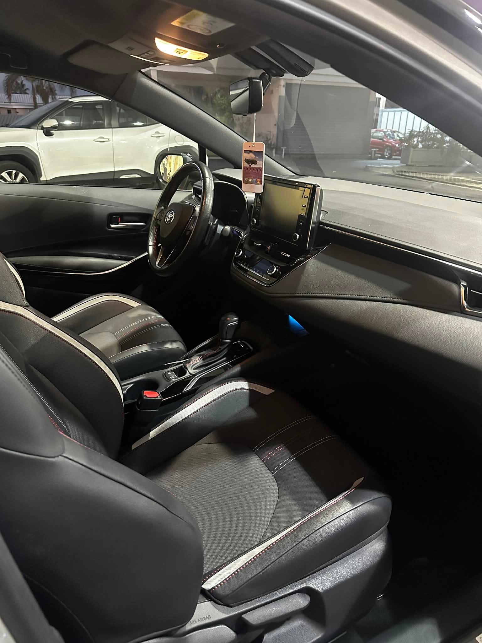 Toyota Corolla Touring Sports GR SPORT Hybride avec Régulateur de vitesse