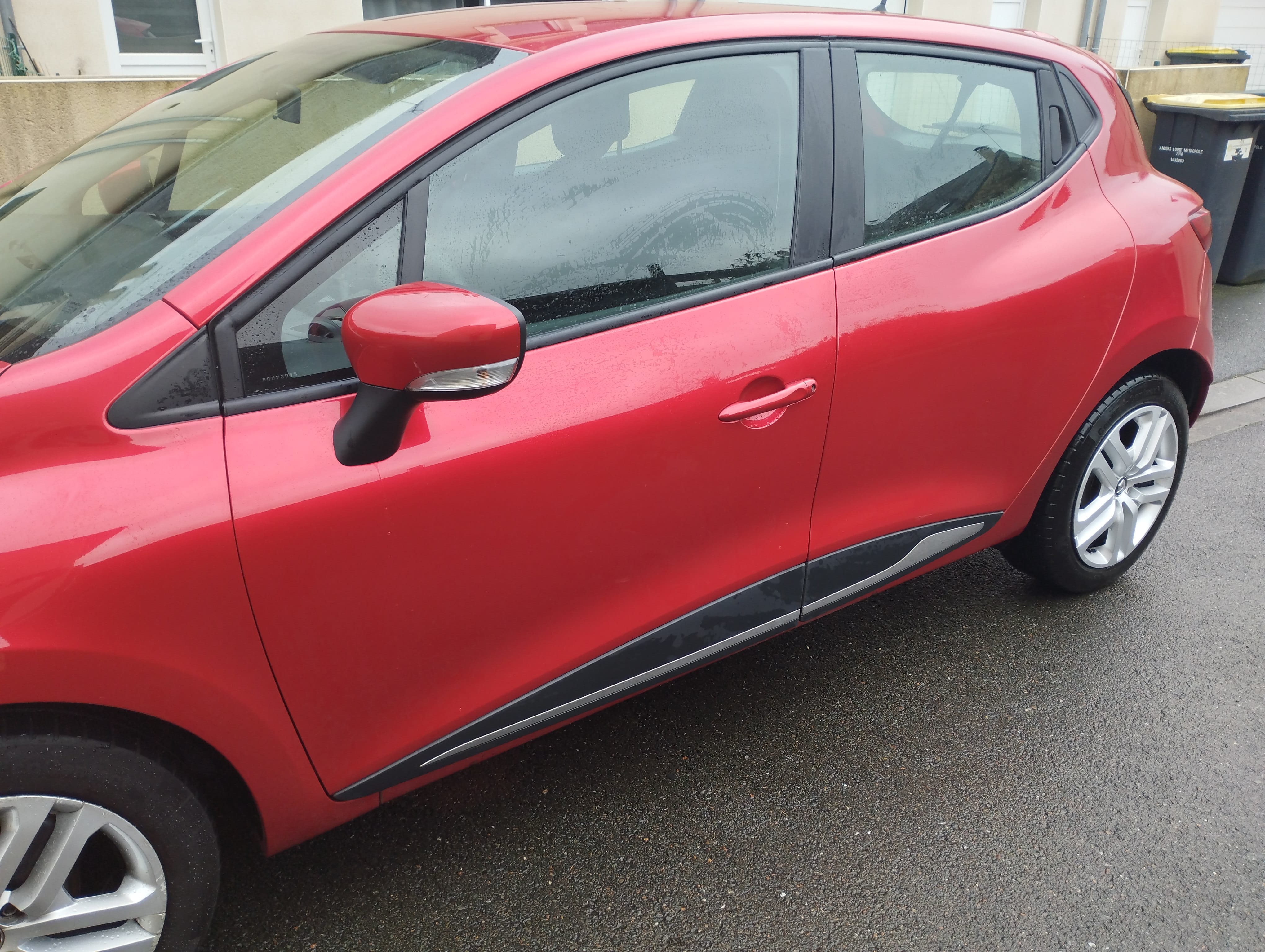 Renault Clio avec Climatisation