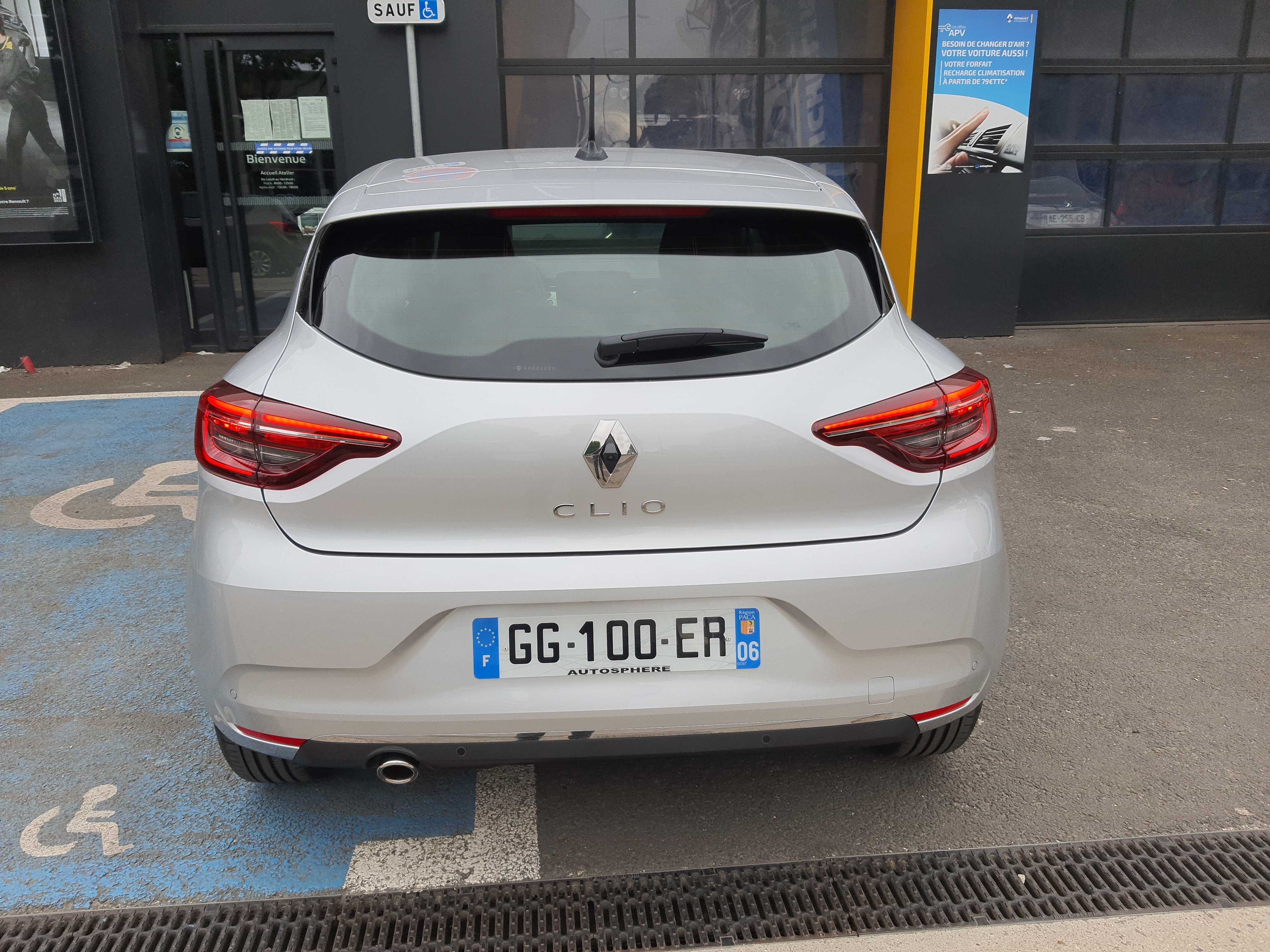 Renault Clio avec GPS