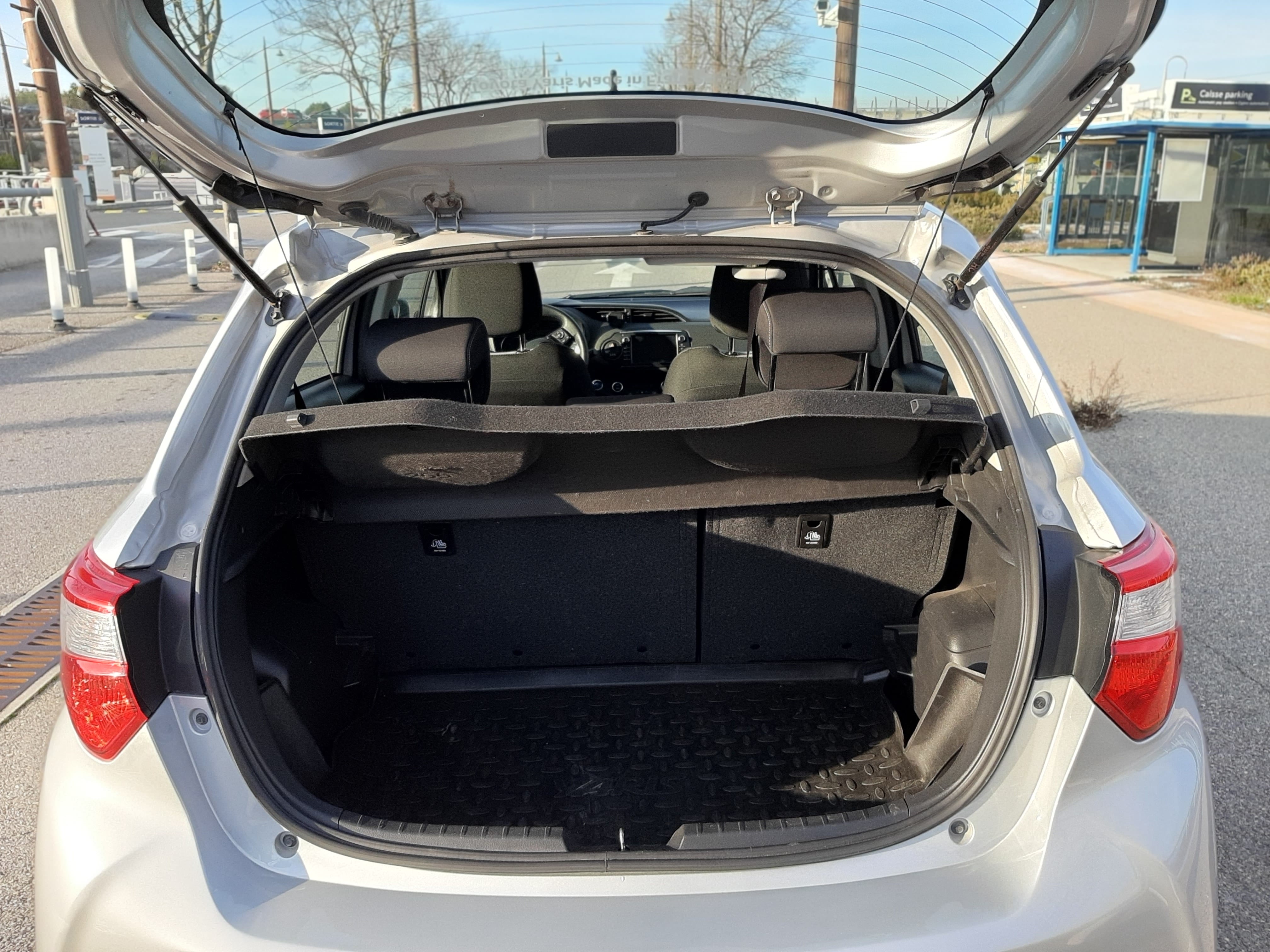 Toyota Yaris Hybride avec Audio Bluetooth