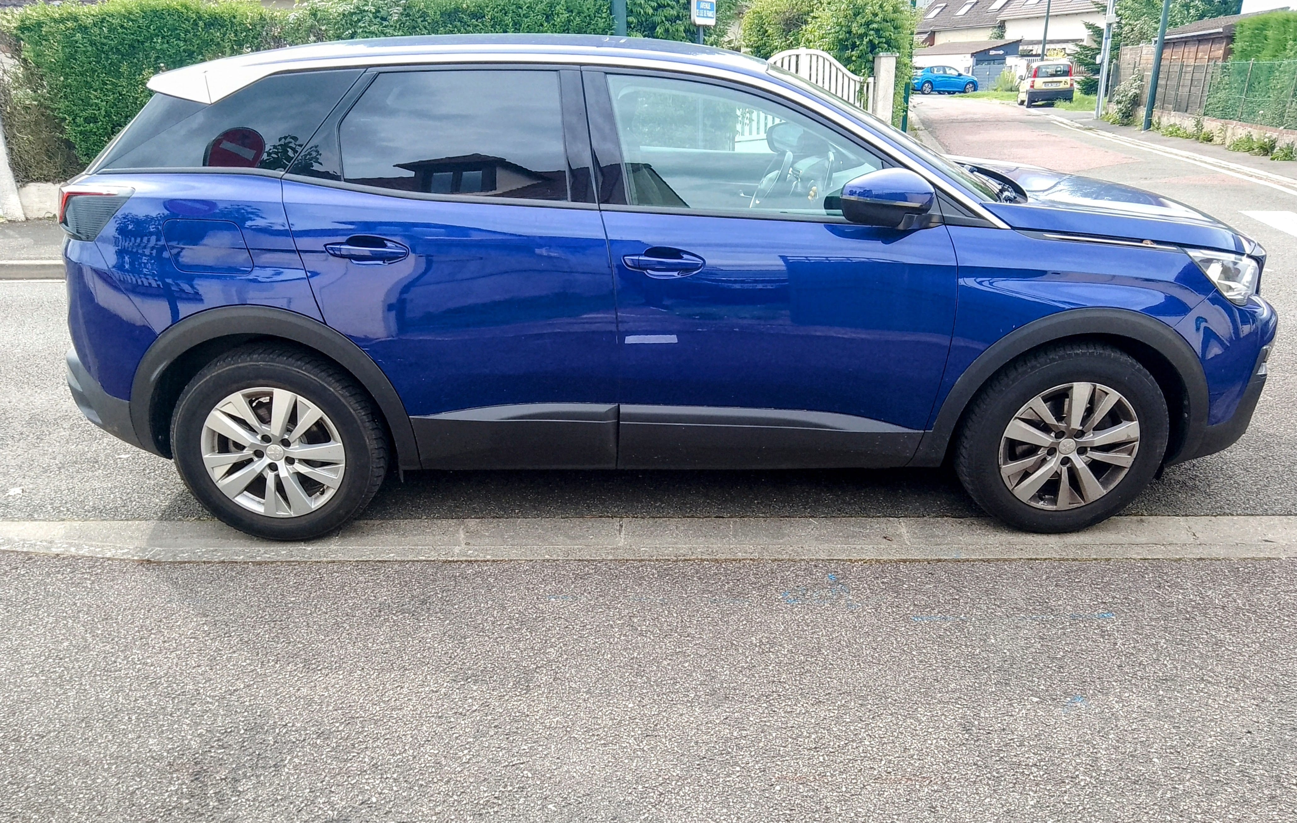 Peugeot 3008, 2020, Essence 95, automatique