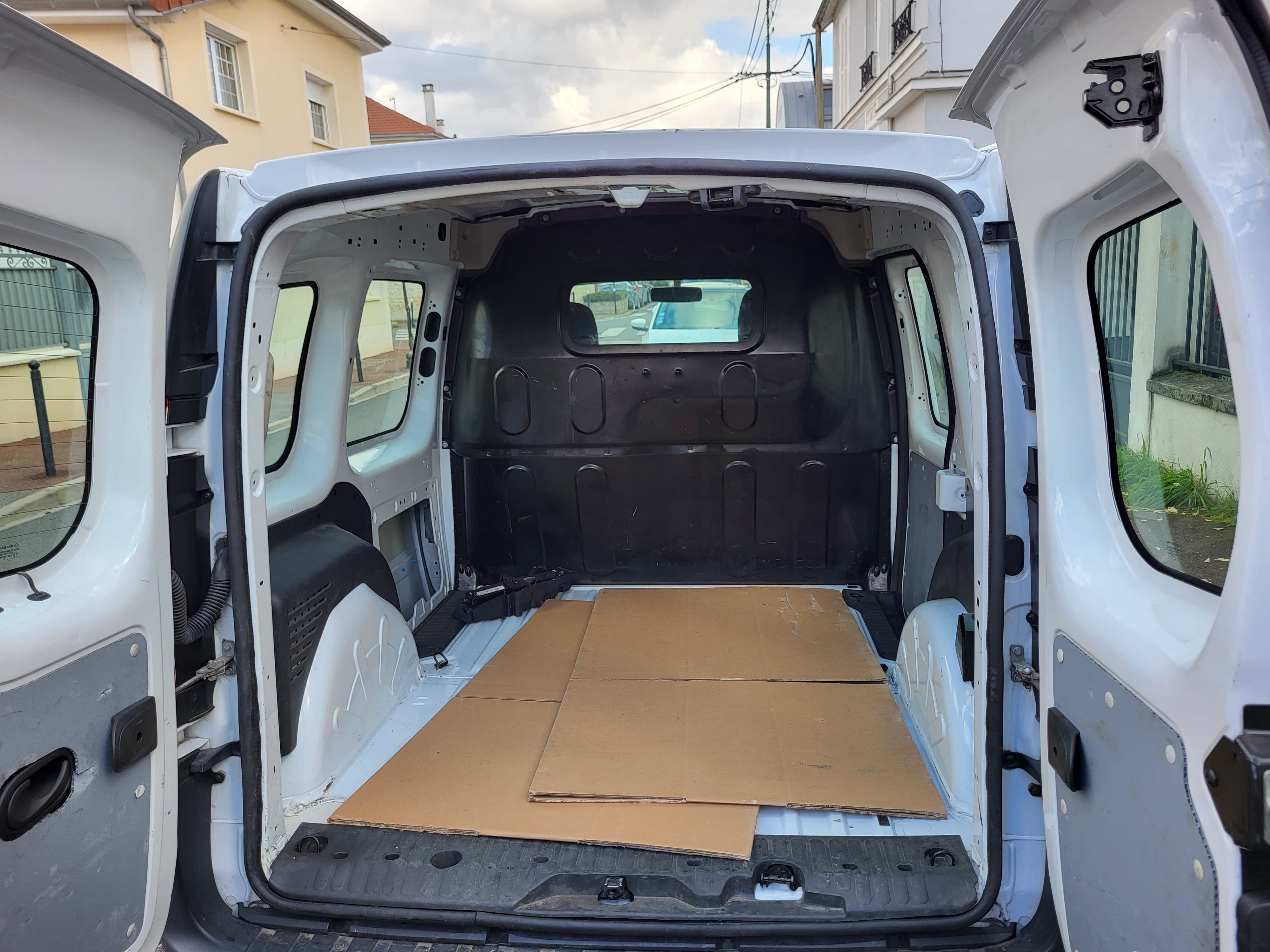 Renault Kangoo Express ZE avec Audio Bluetooth