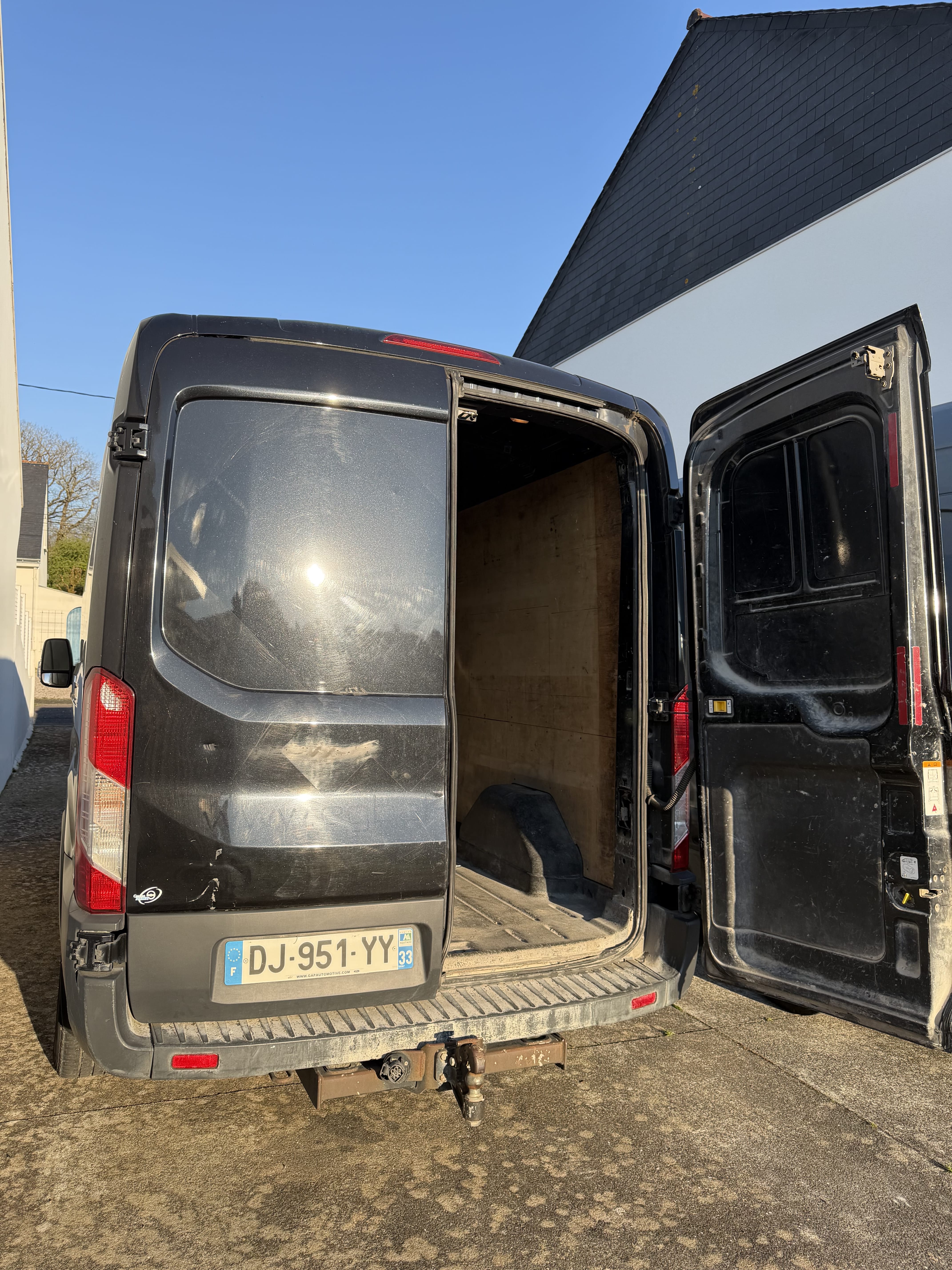 Ford Transit Fourgon avec Climatisation
