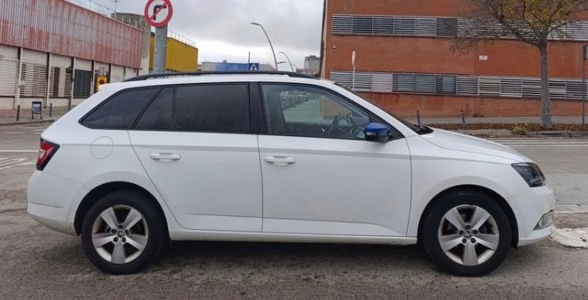 Skoda Fabia Combi 1,2 TSI FAMILIAR mit Bluetooth-Audio