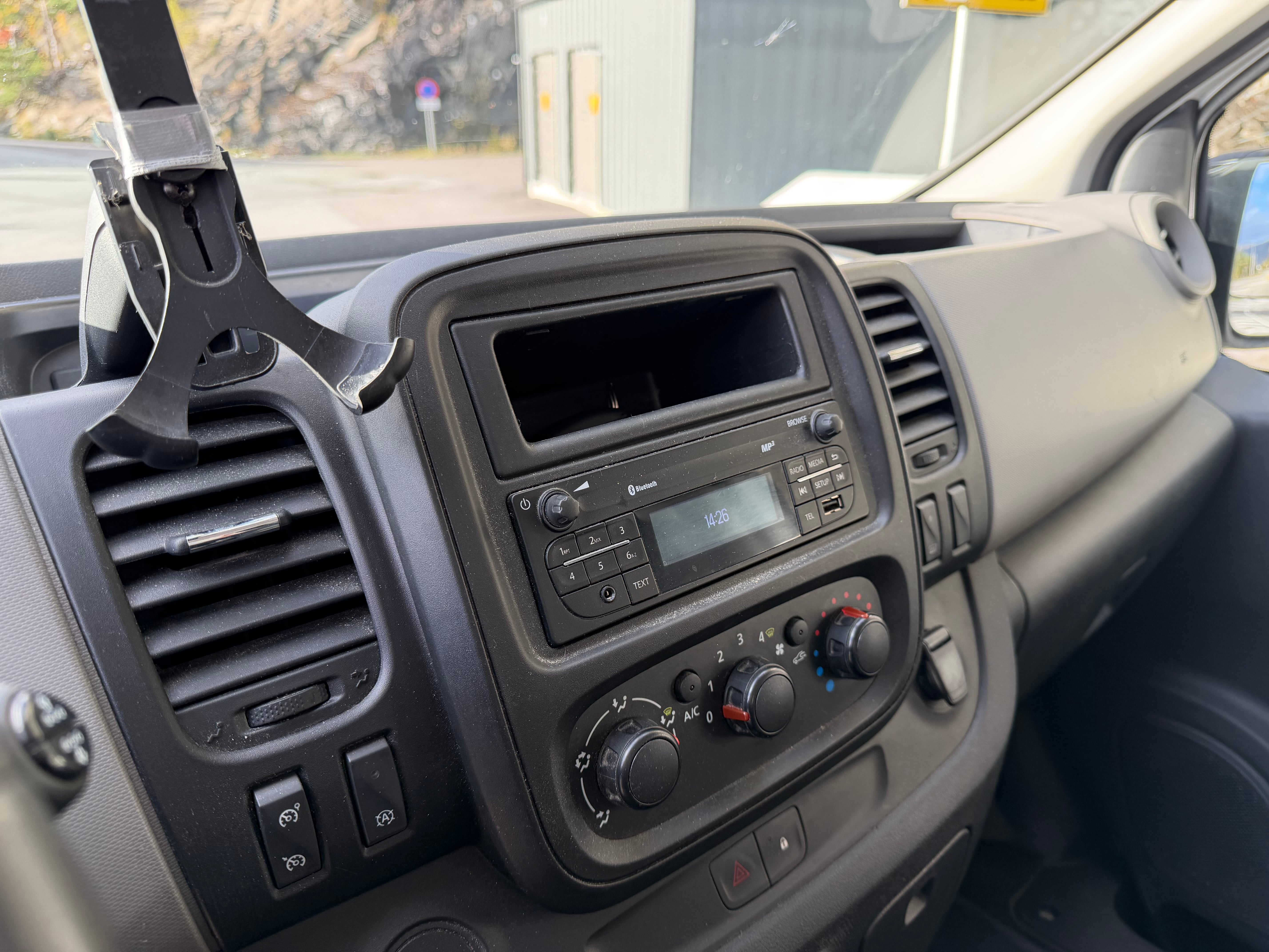 Renault Trafic Comfort med Bluetooth audio