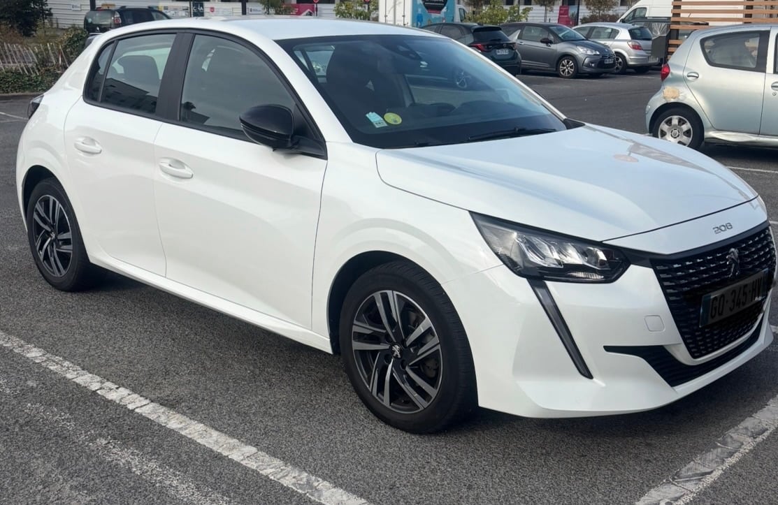 Peugeot 208, 2023, Diesel