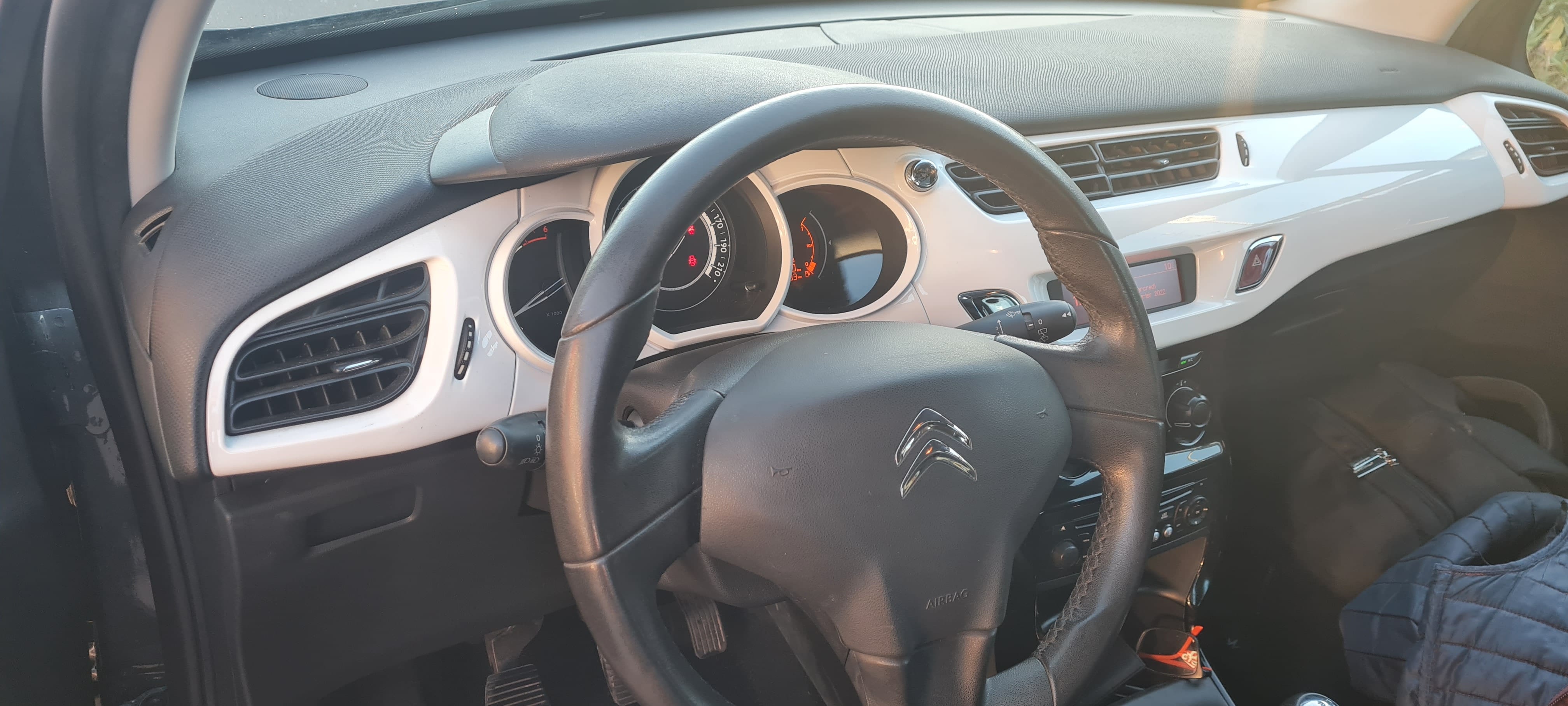 Citroen C3 Securisé Airbag changé avec Audio Bluetooth