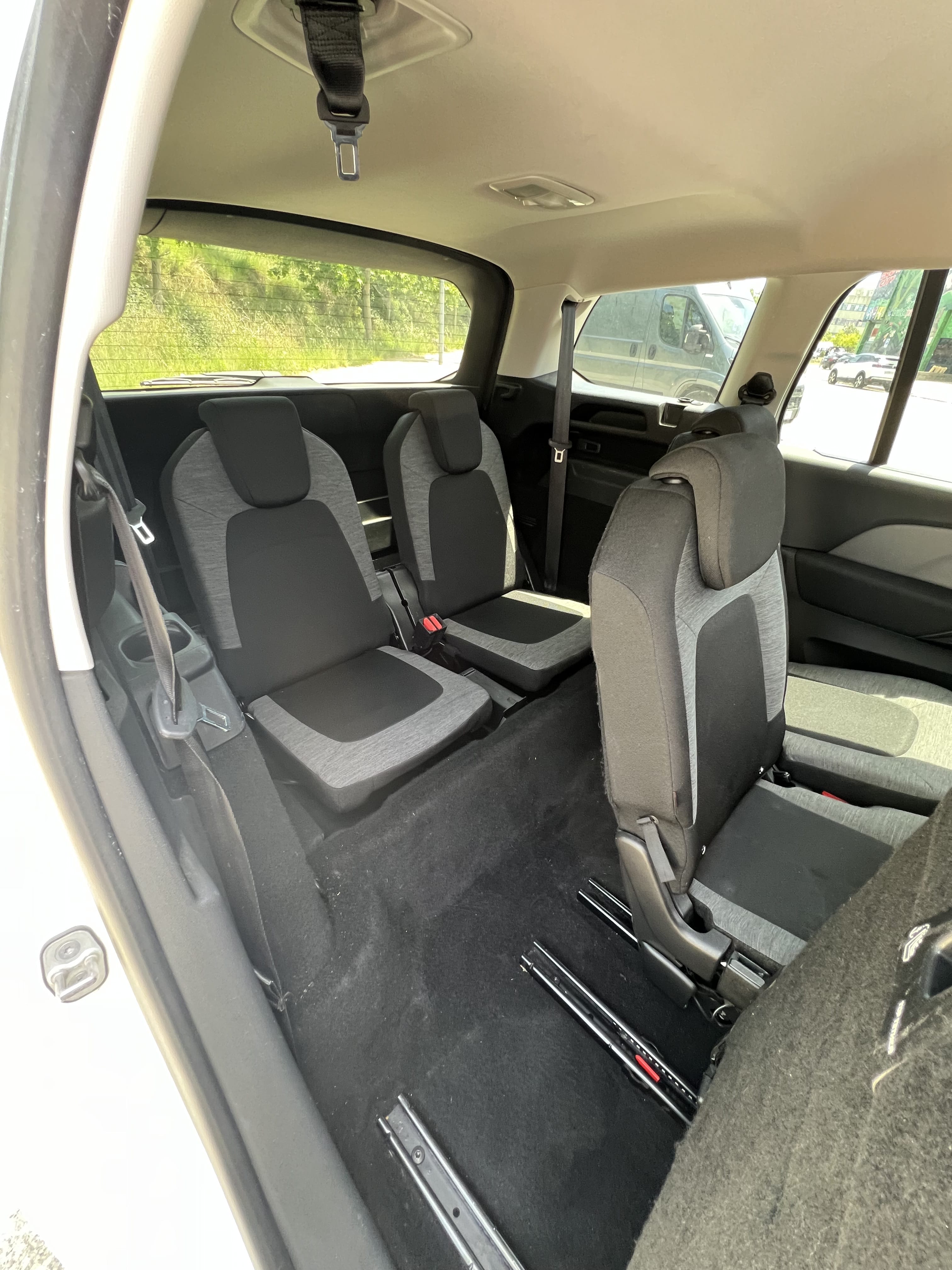 Citroen C4 Grand Spacetourer con GPS