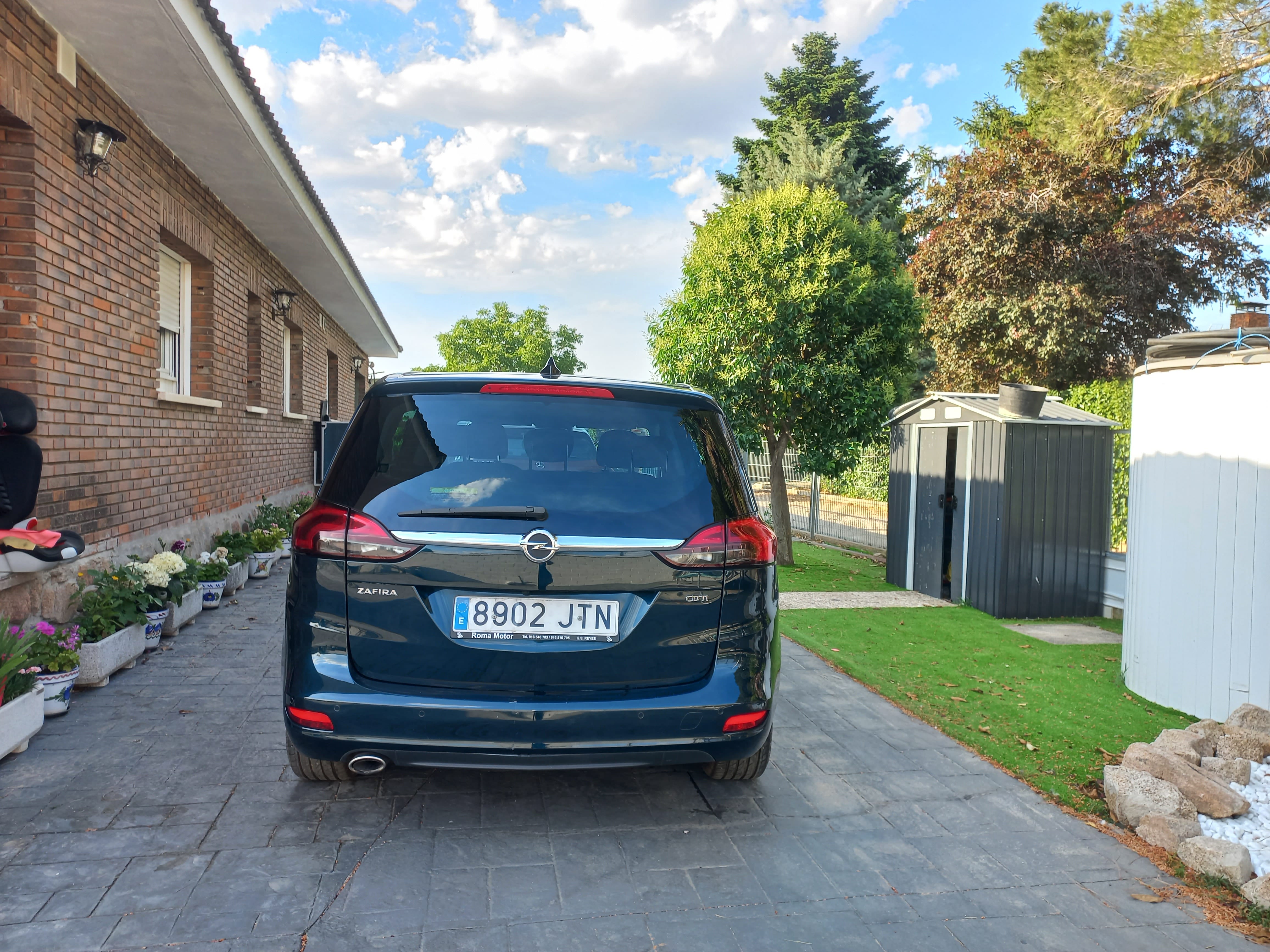 Opel Zafira met GPS