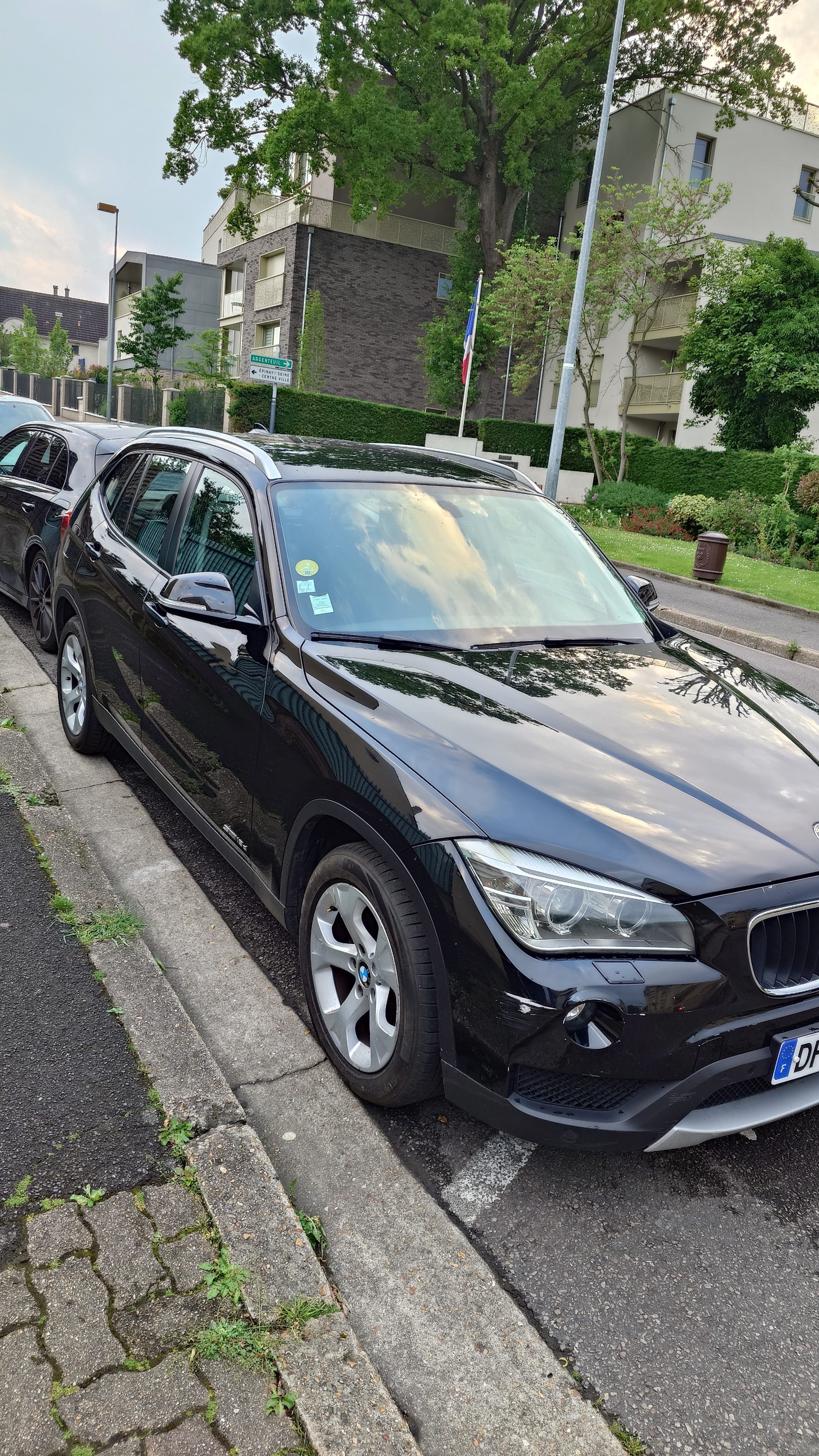 BMW X1 sDrive16d avec Climatisation