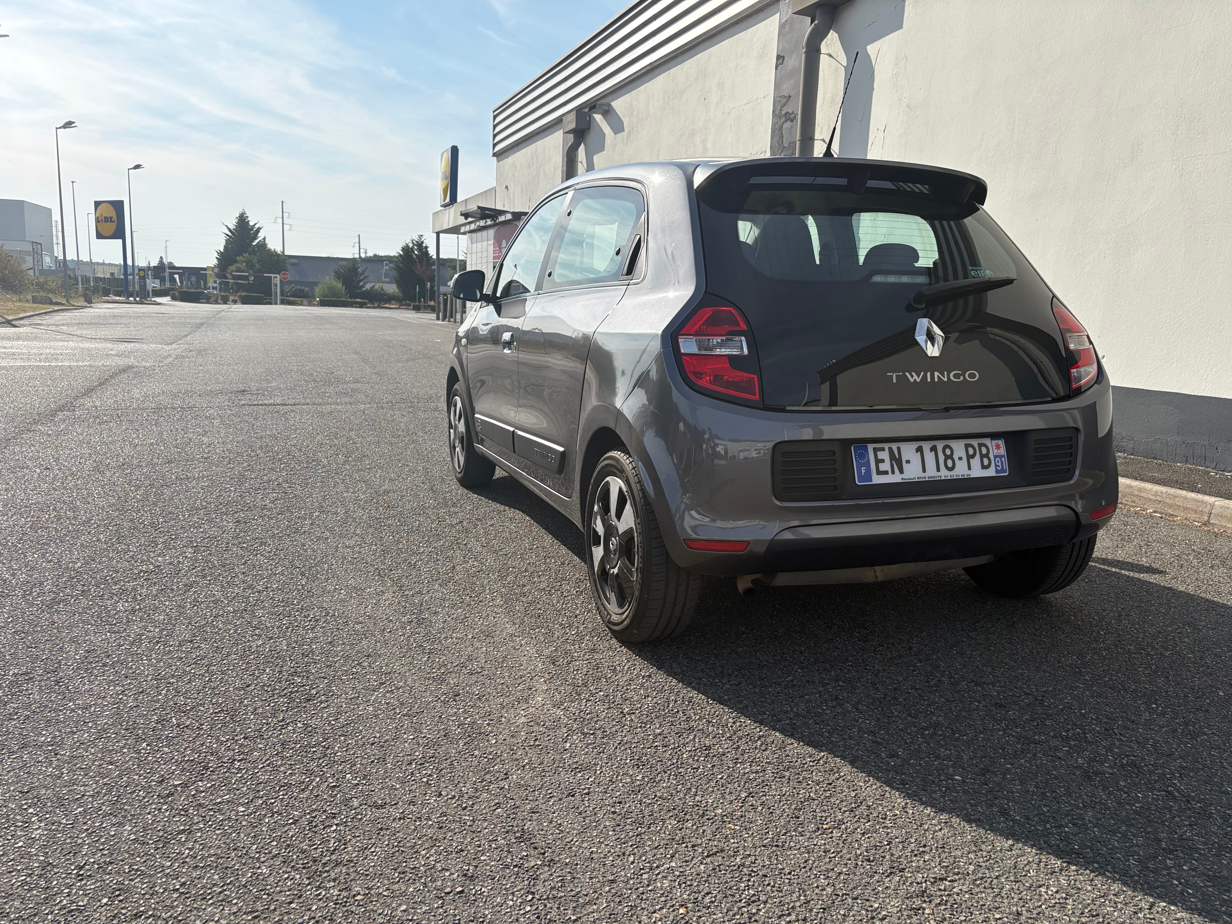 Renault Twingo III avec Régulateur de vitesse