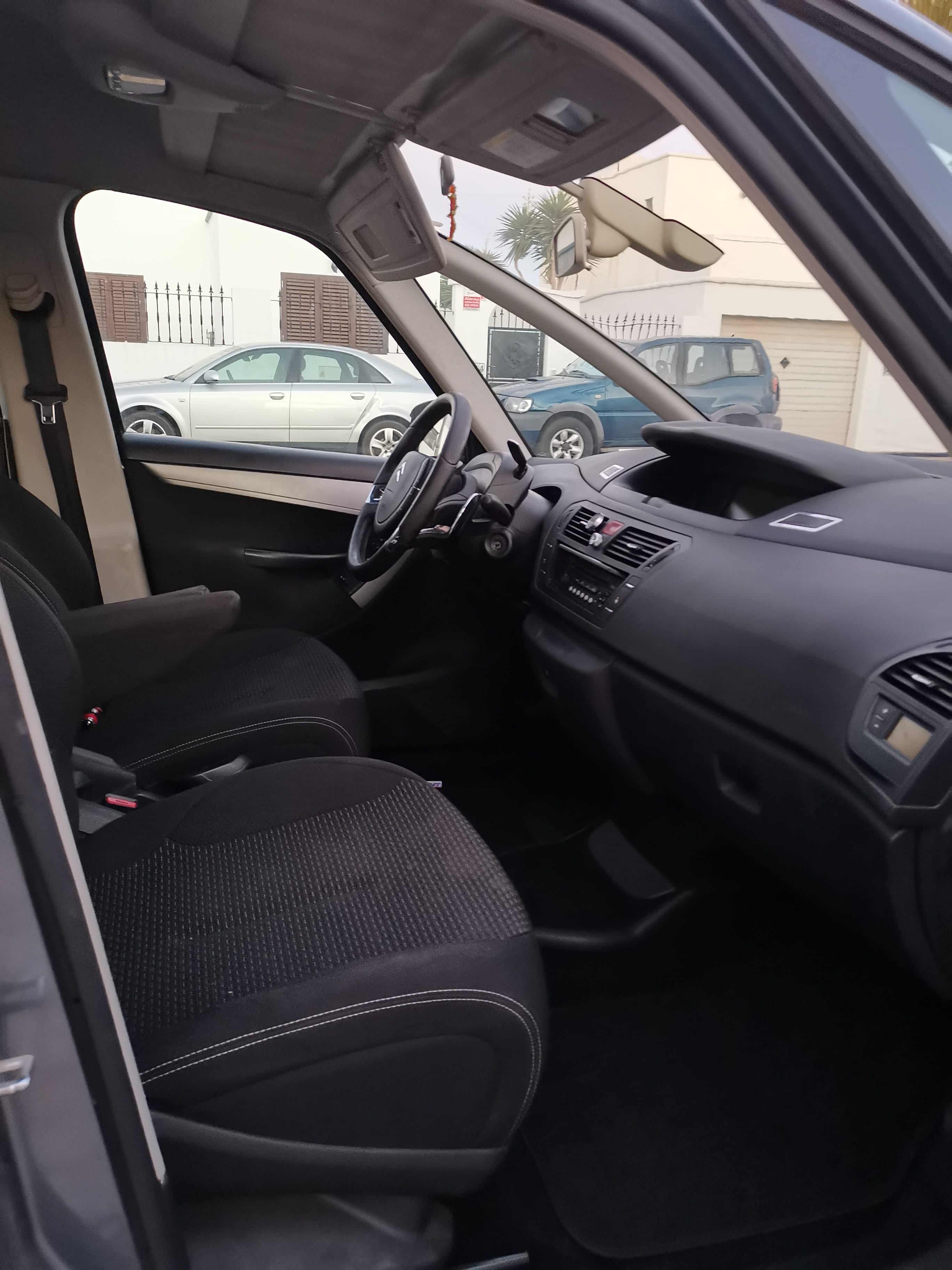 Citroen C4 Grand Picasso 2.0l HDI con Silla infantil